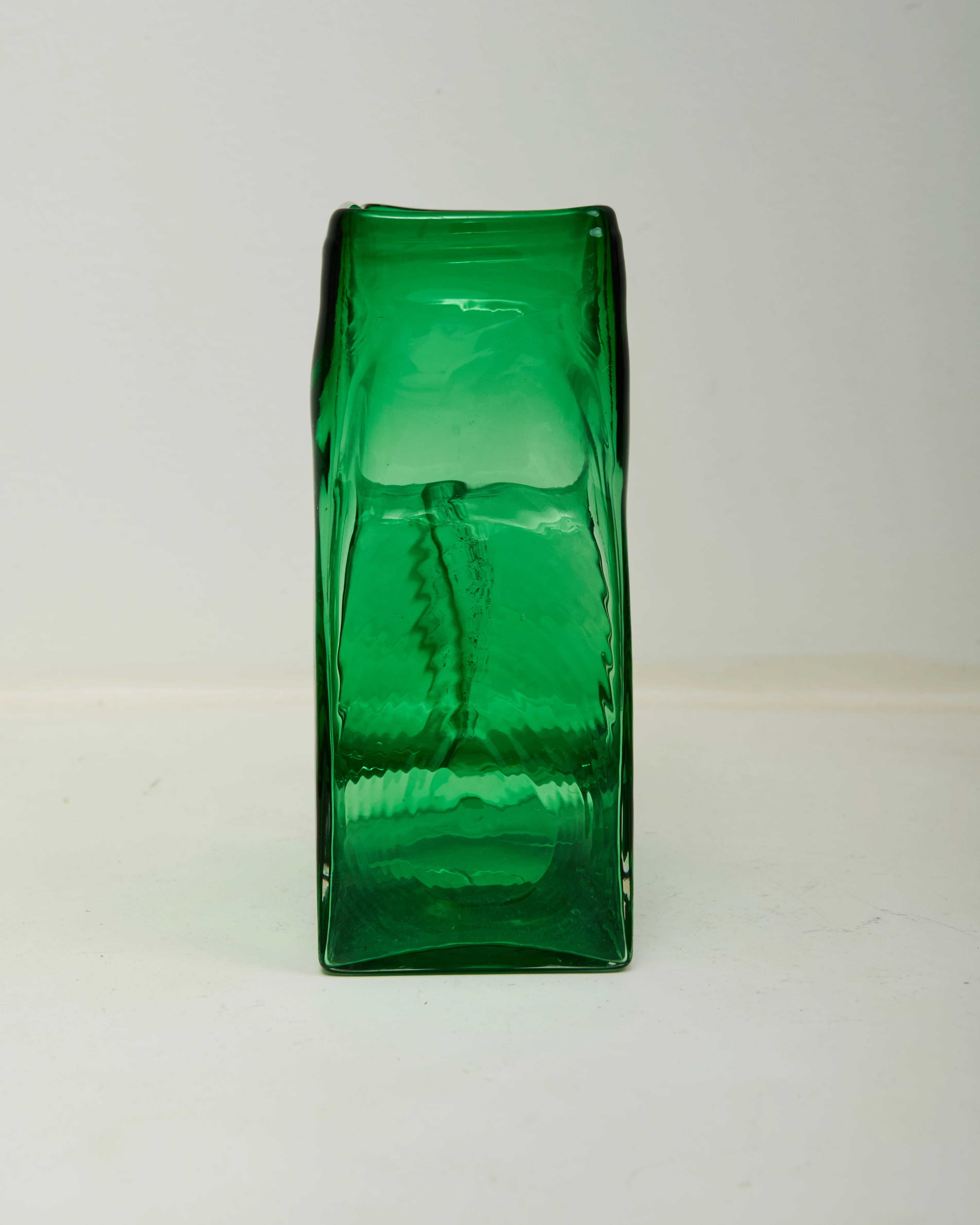 Vase bullé vert ajouré "Arc de Triomphe", 1970s