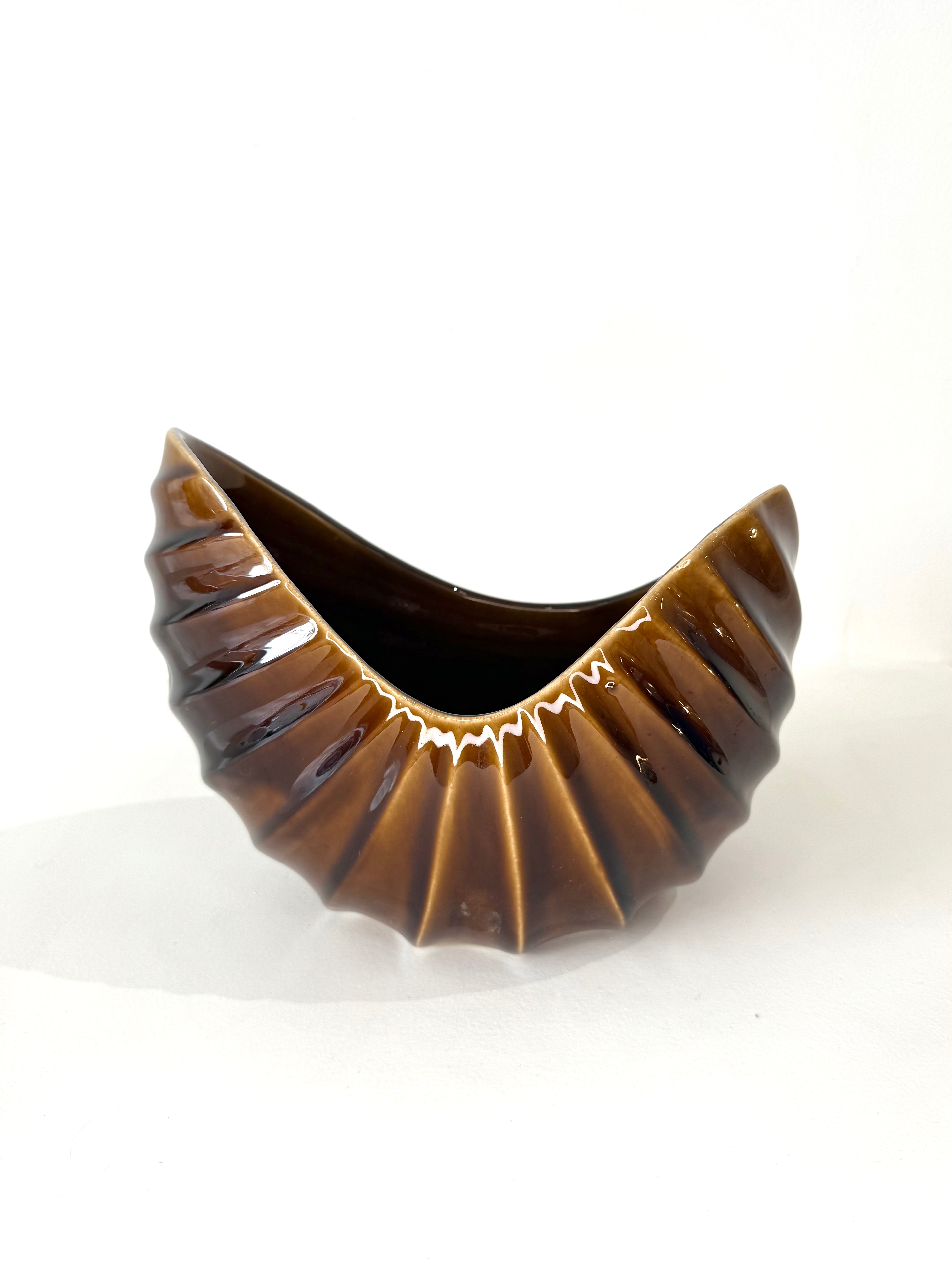 Vase "Coquillage" en faïence, 1970s