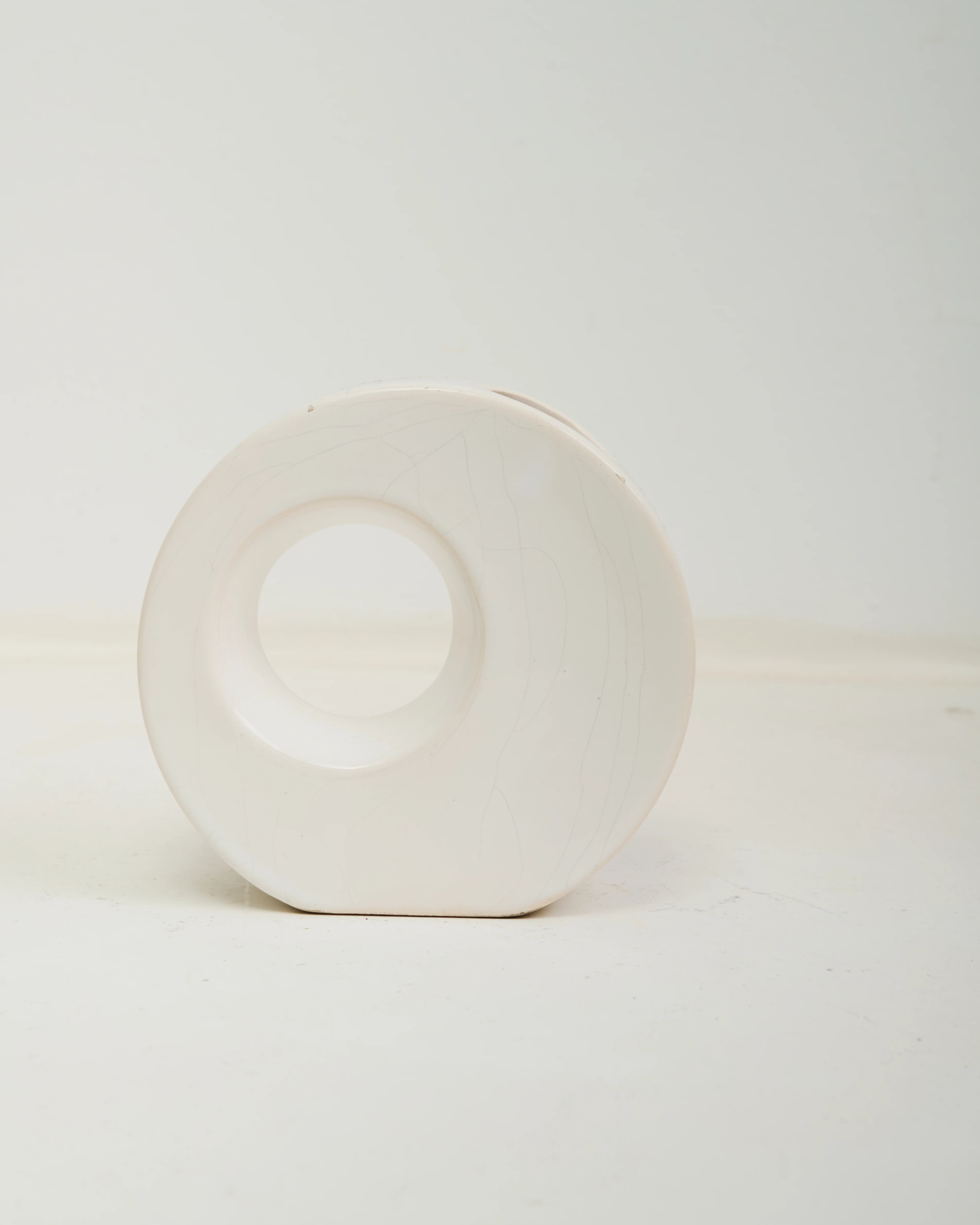 Vase "Donut", céramique blanc, 1970s