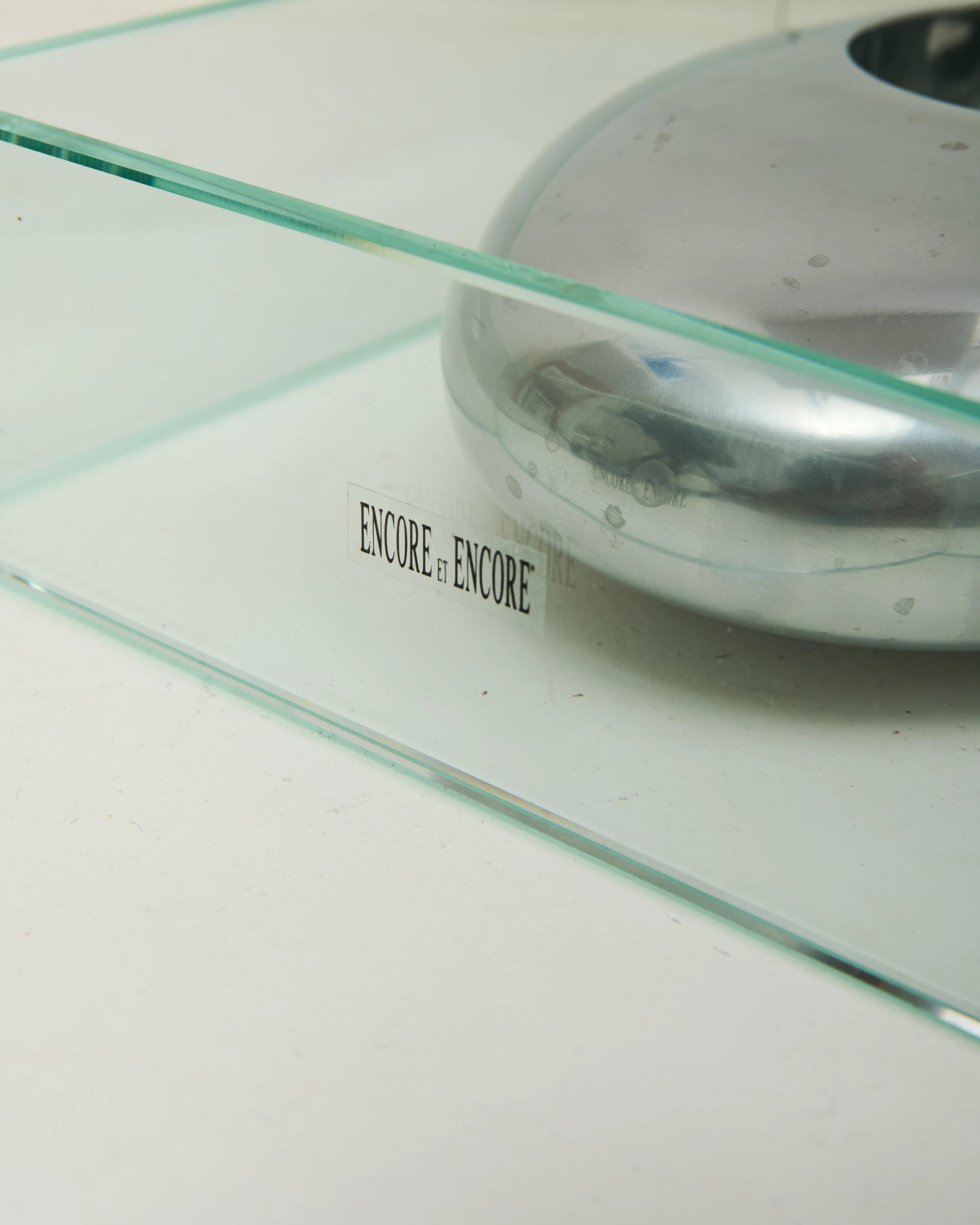 Vase ovoïde en verre et fonte d'aluminium, Encore & Encore, 2000s