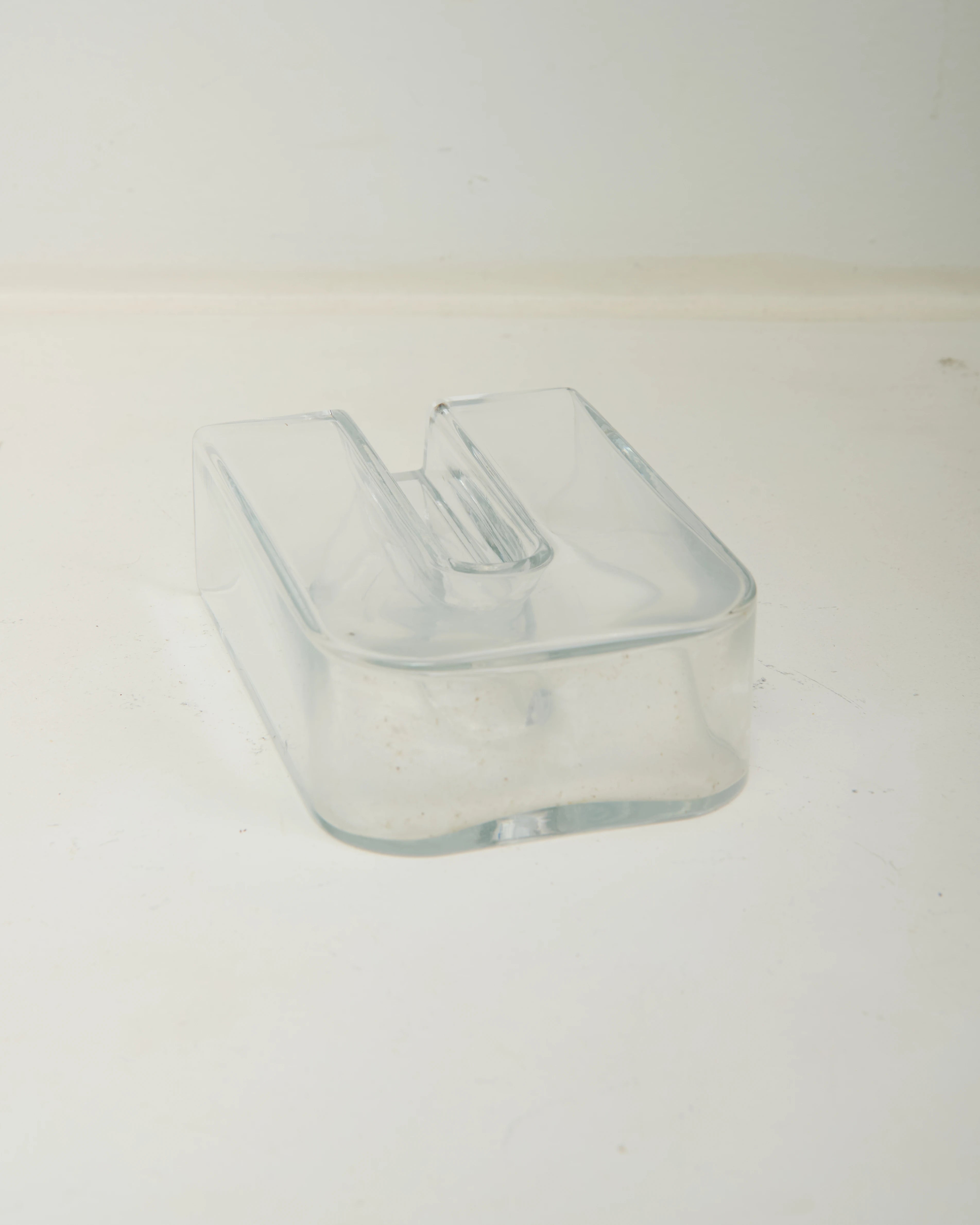 Vase en verre transparent « U », 1970s