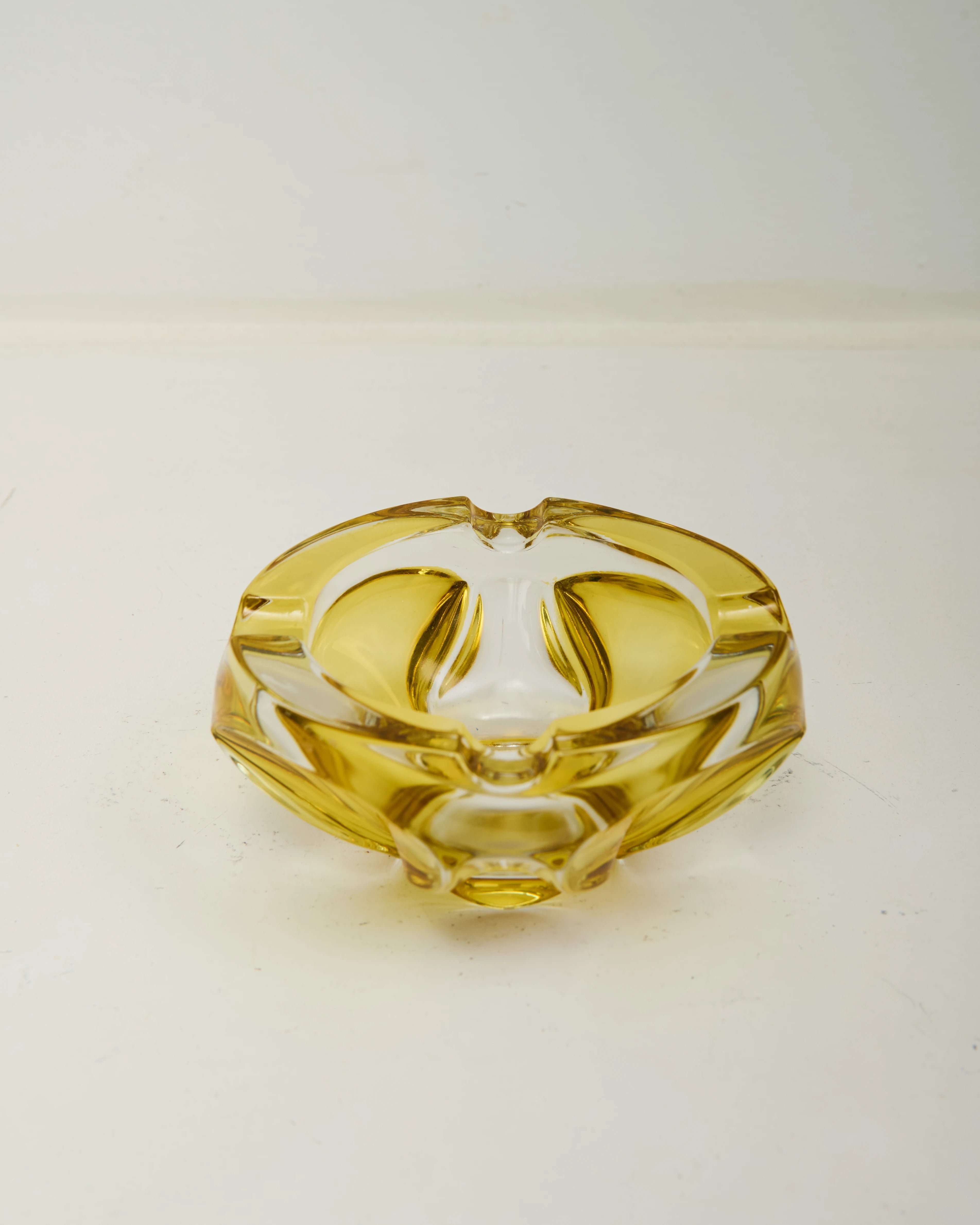 Cendrier jaune et transparent, verre de Murano, 1970s
