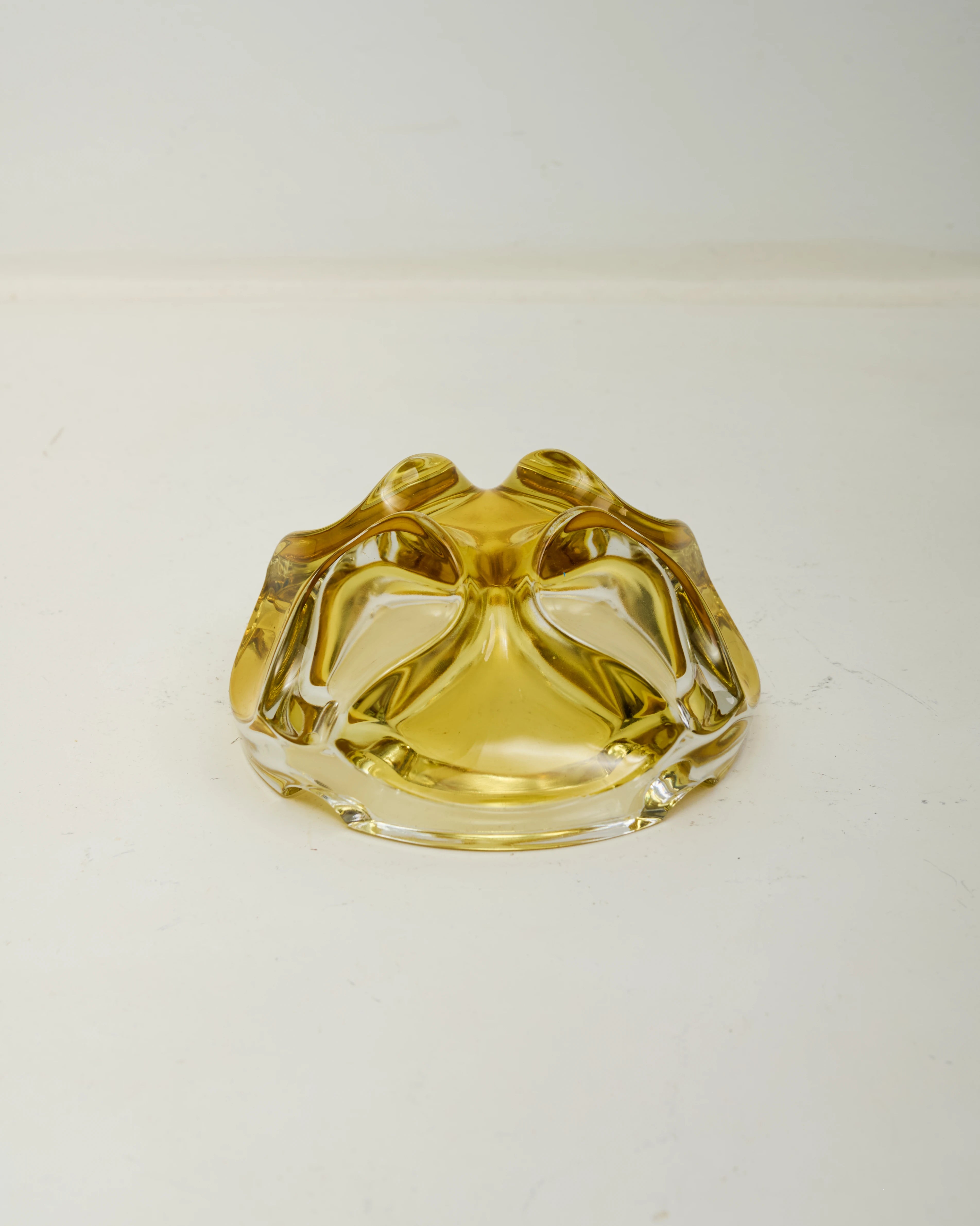 Cendrier jaune et transparent, verre de Murano, 1970s