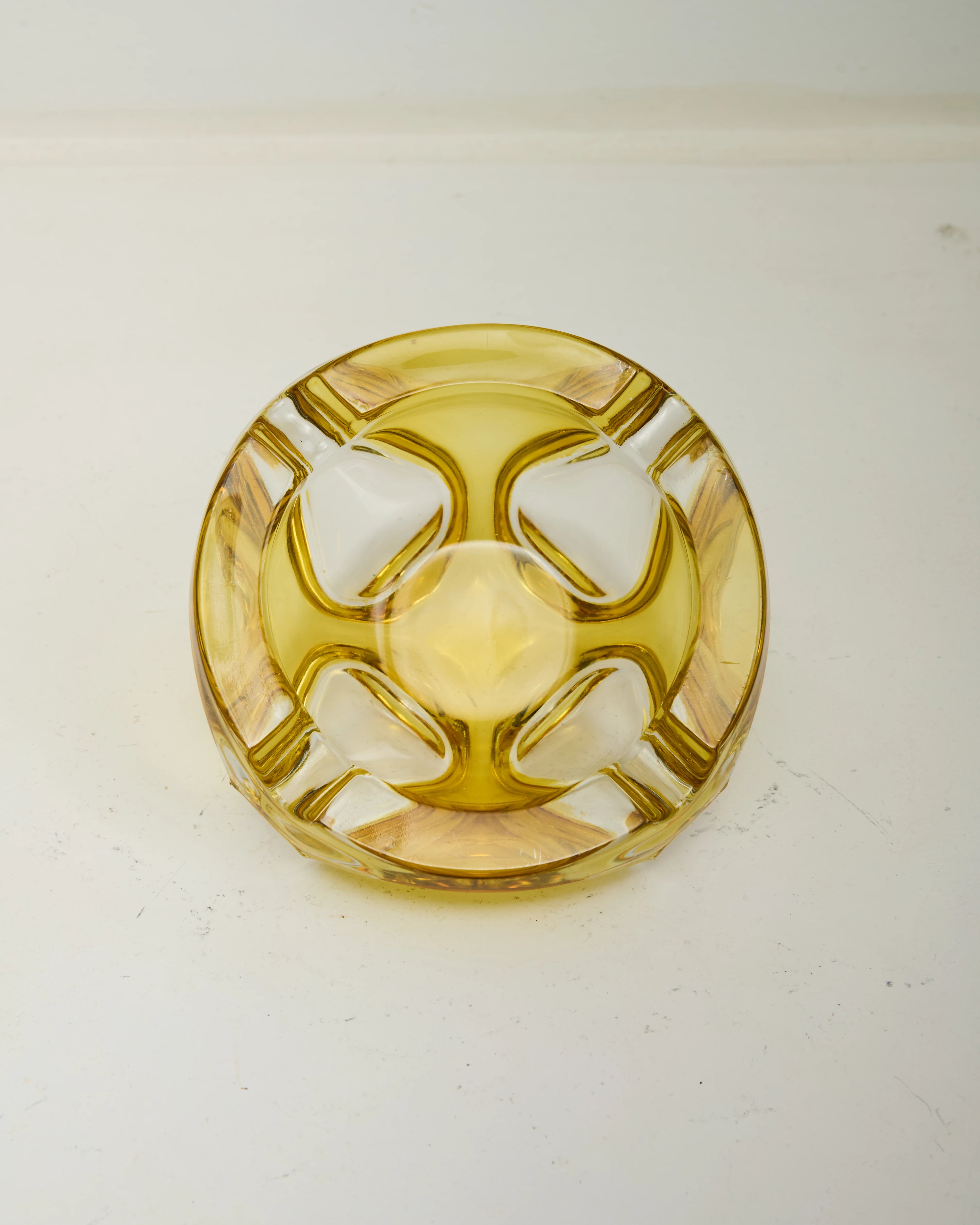 Cendrier jaune et transparent, verre de Murano, 1970s