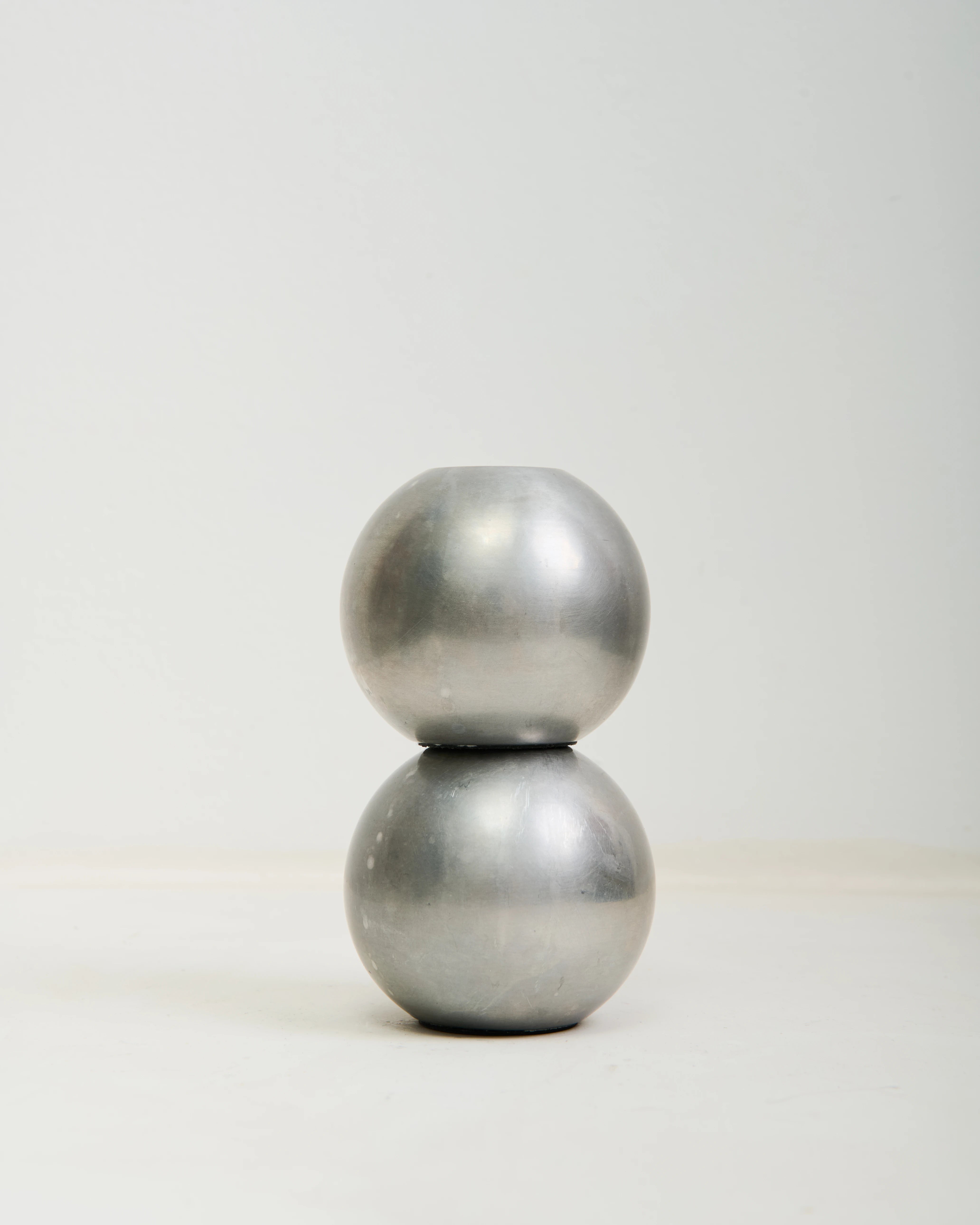 Paire de bougeoirs "Boule", métal brossé, Ikea, 1990s