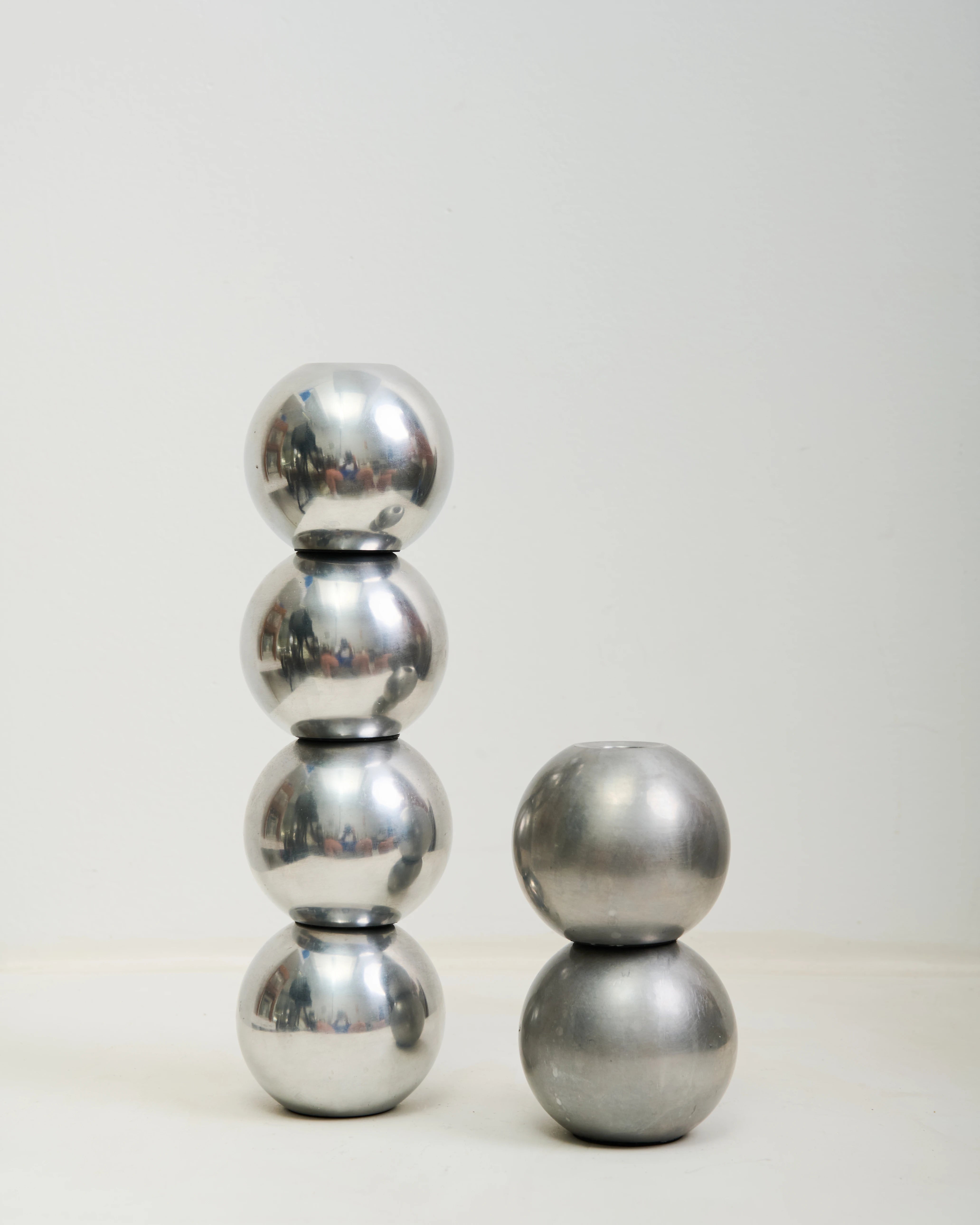 Paire de bougeoirs "Boule" (1 sur 2), métal chromé, Ikea, 1990s