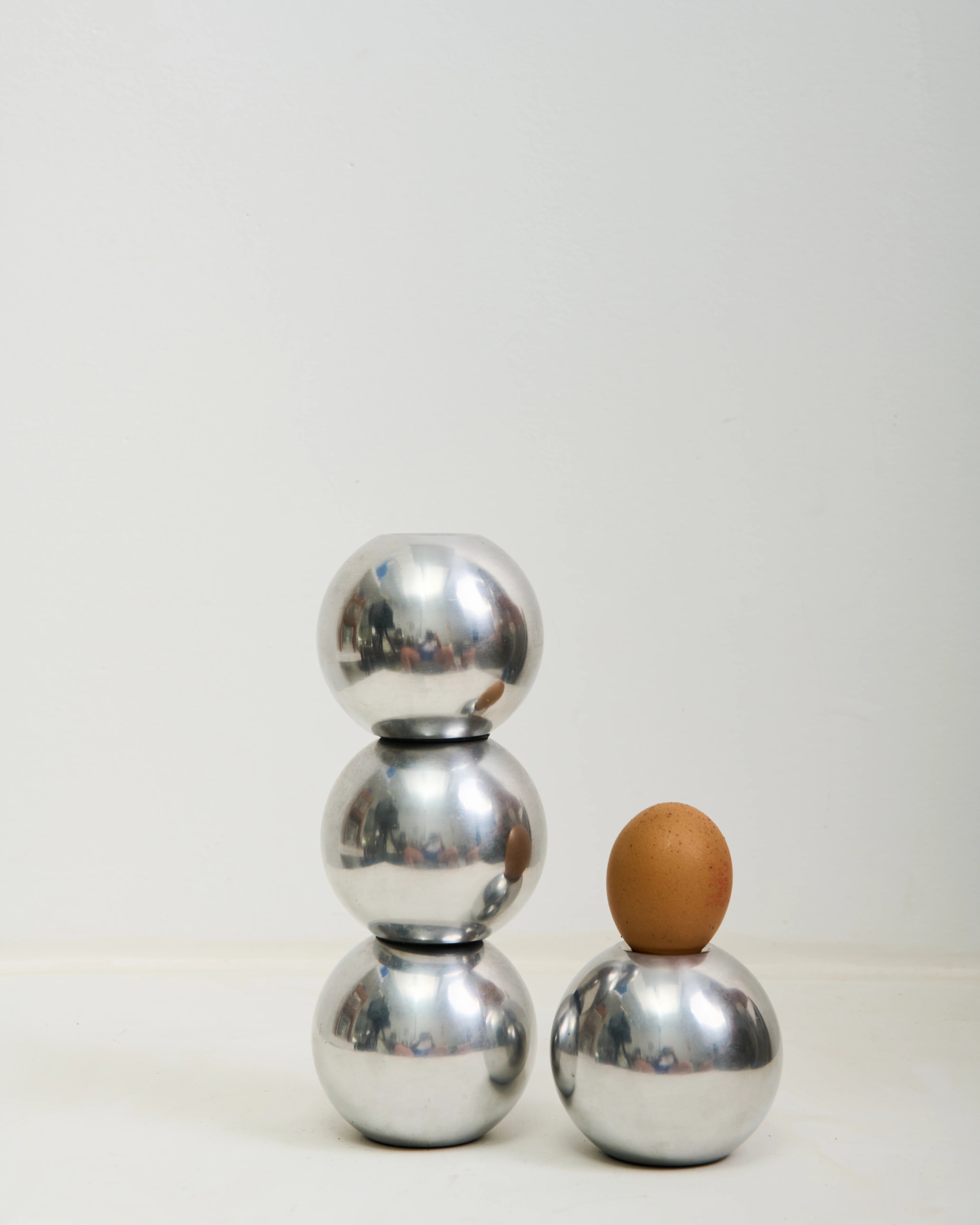 Paire de bougeoirs "Boule" (1 sur 2), métal chromé, Ikea, 1990s