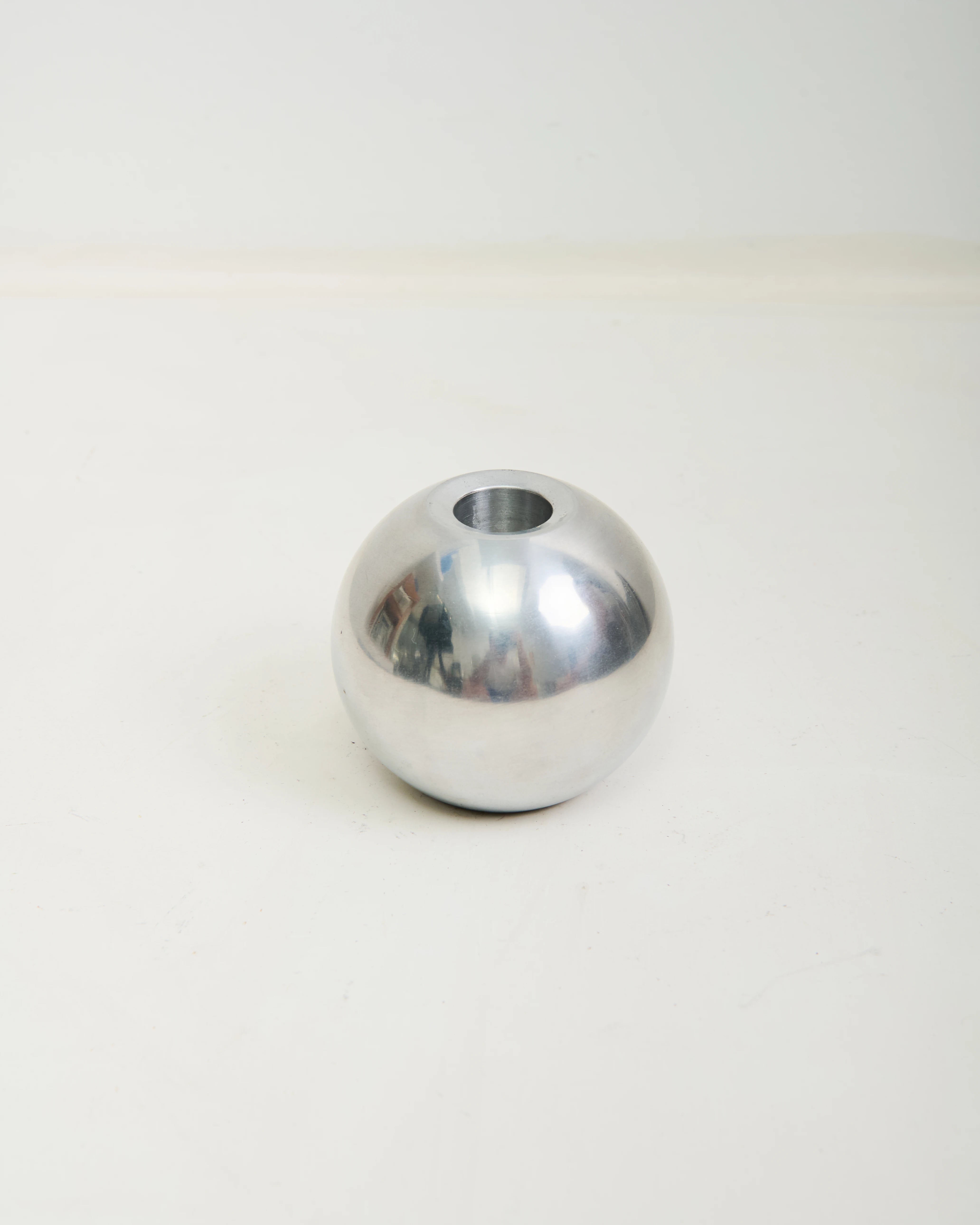 Paire de bougeoirs "Boule" (1 sur 2), métal chromé, Ikea, 1990s