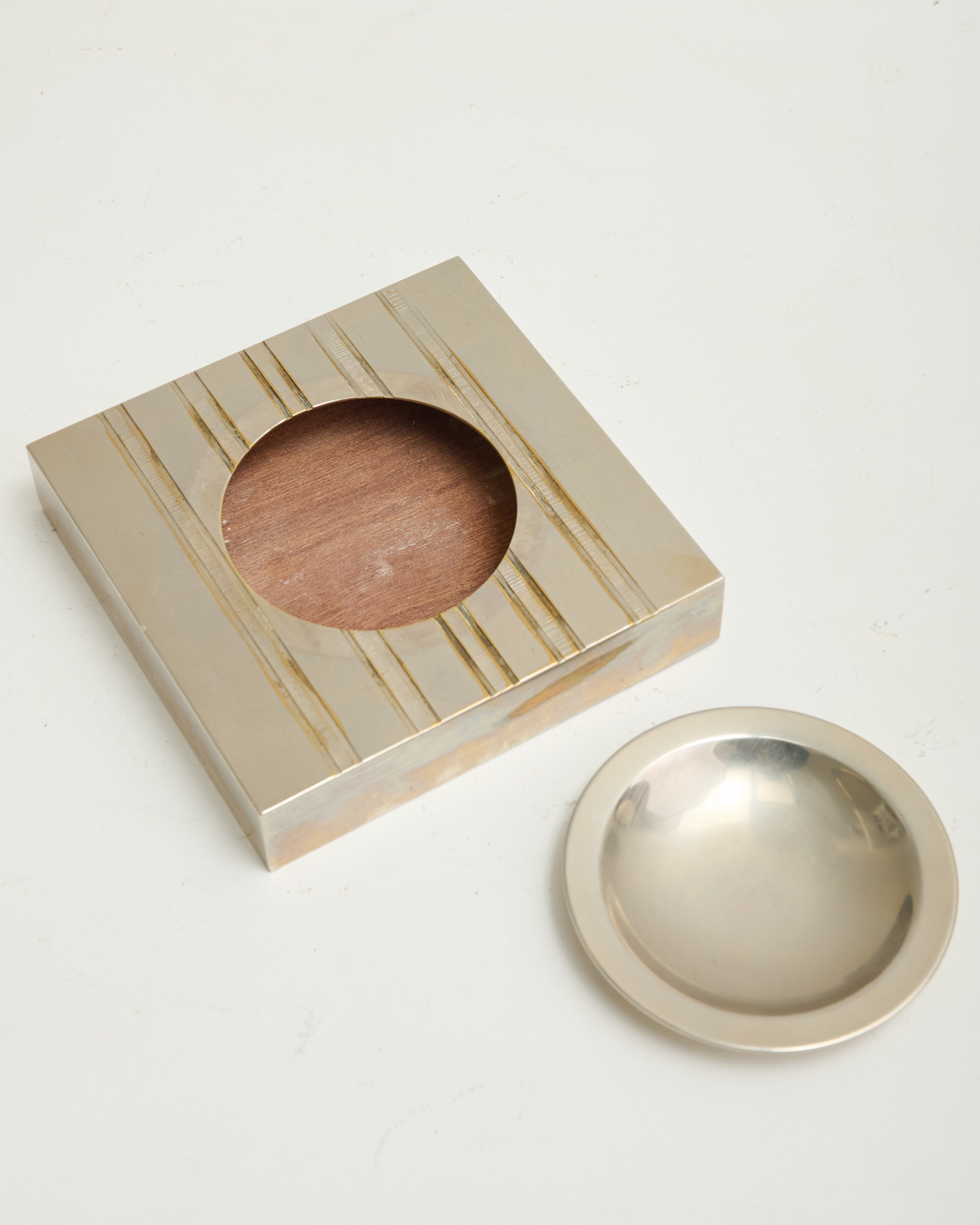 Striped ashtray, Italy, 1960-1970