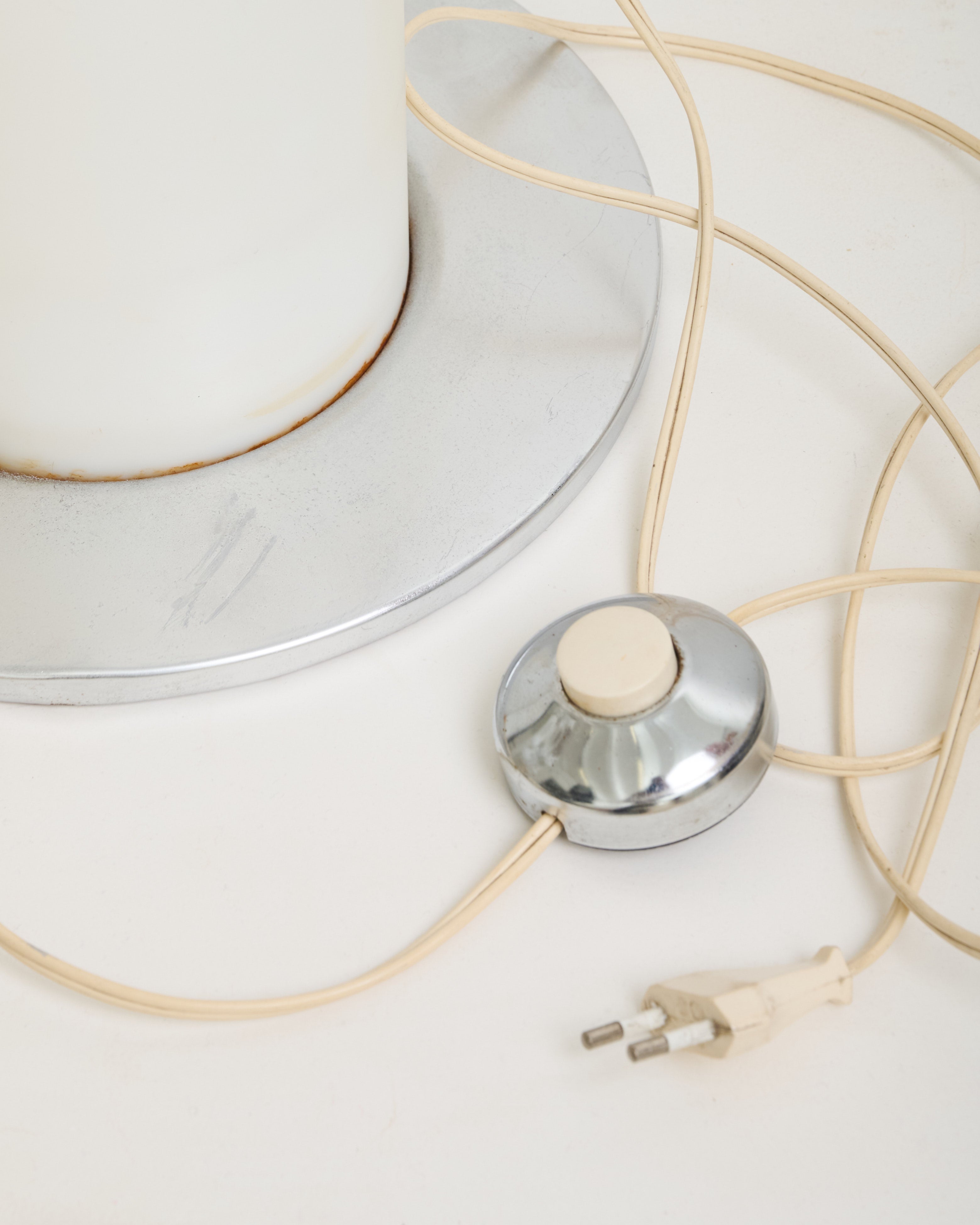 Lampe à poser et cendrier, Guzzini, 1970s