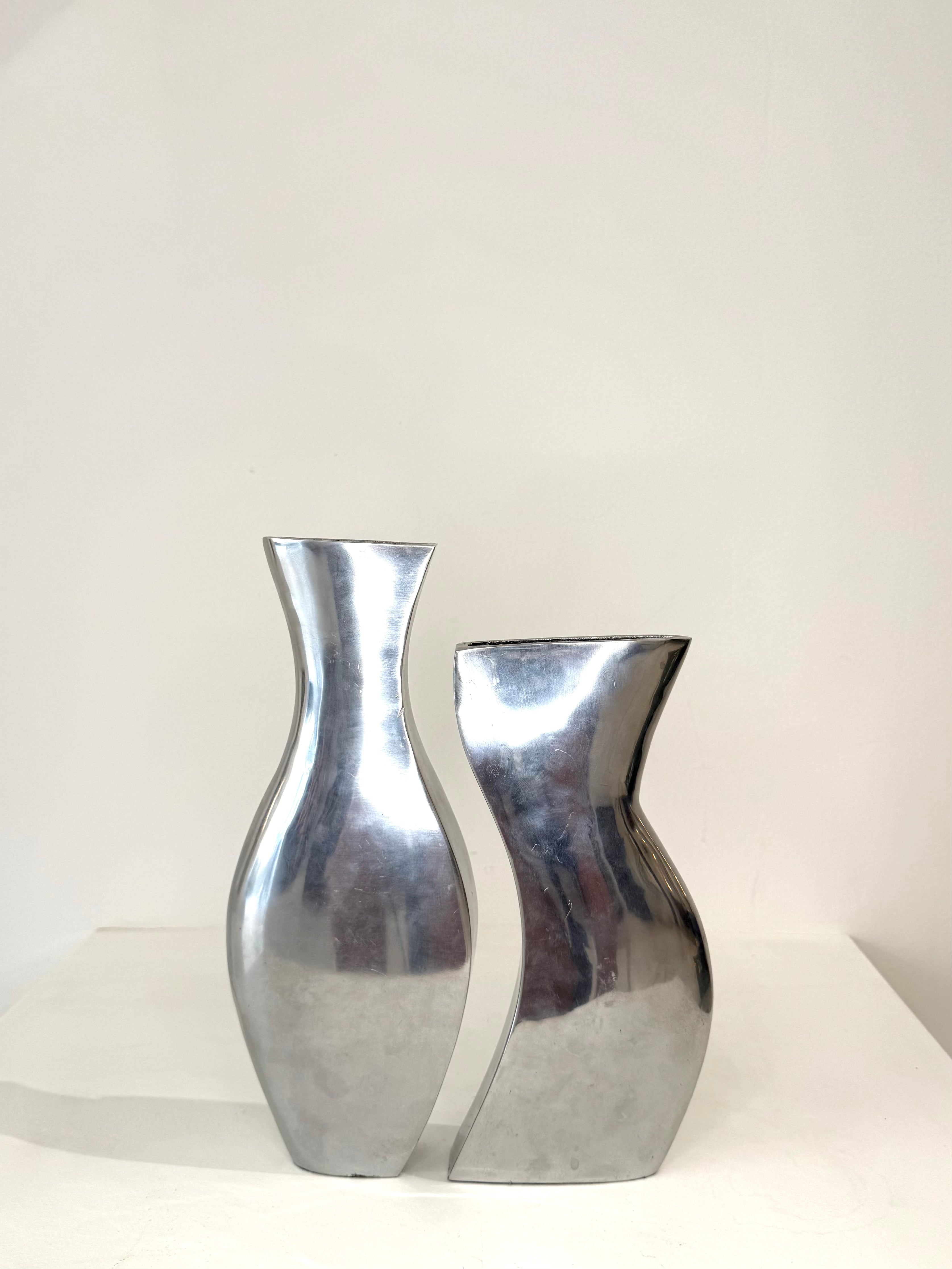 Duo de vases "Vague", 1980s