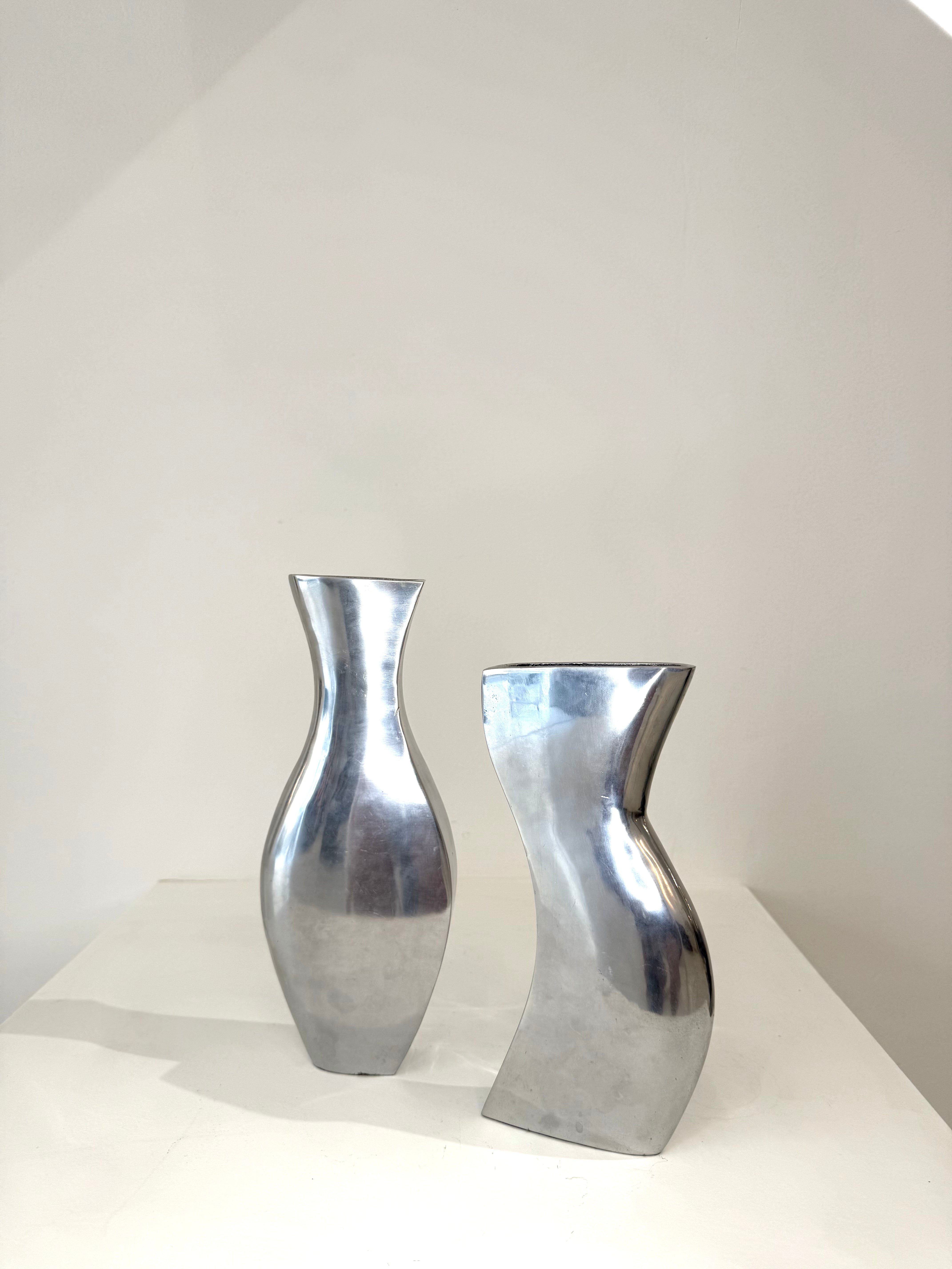 Duo de vases "Vague", 1980s