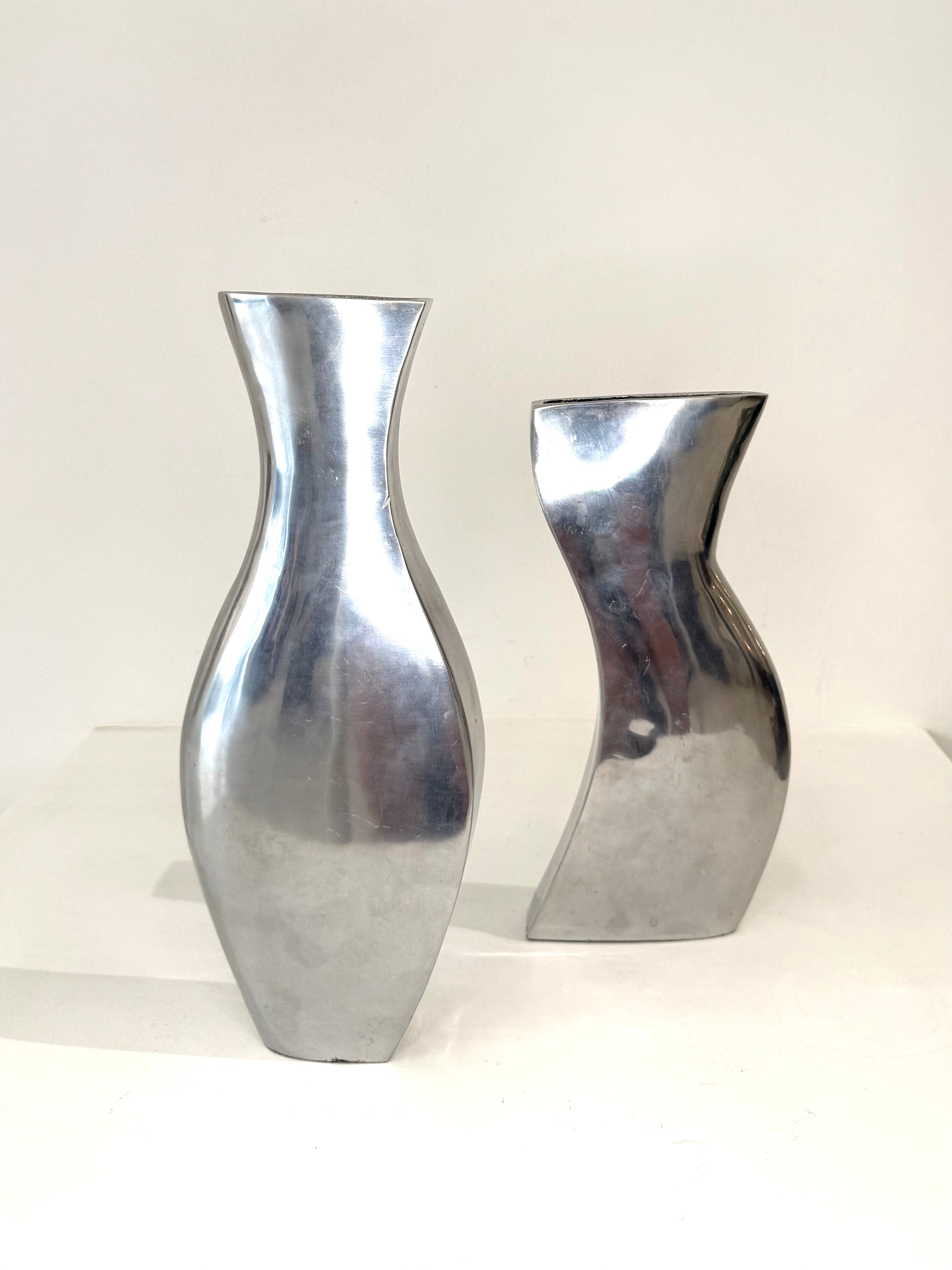 Duo de vases "Vague", 1980s