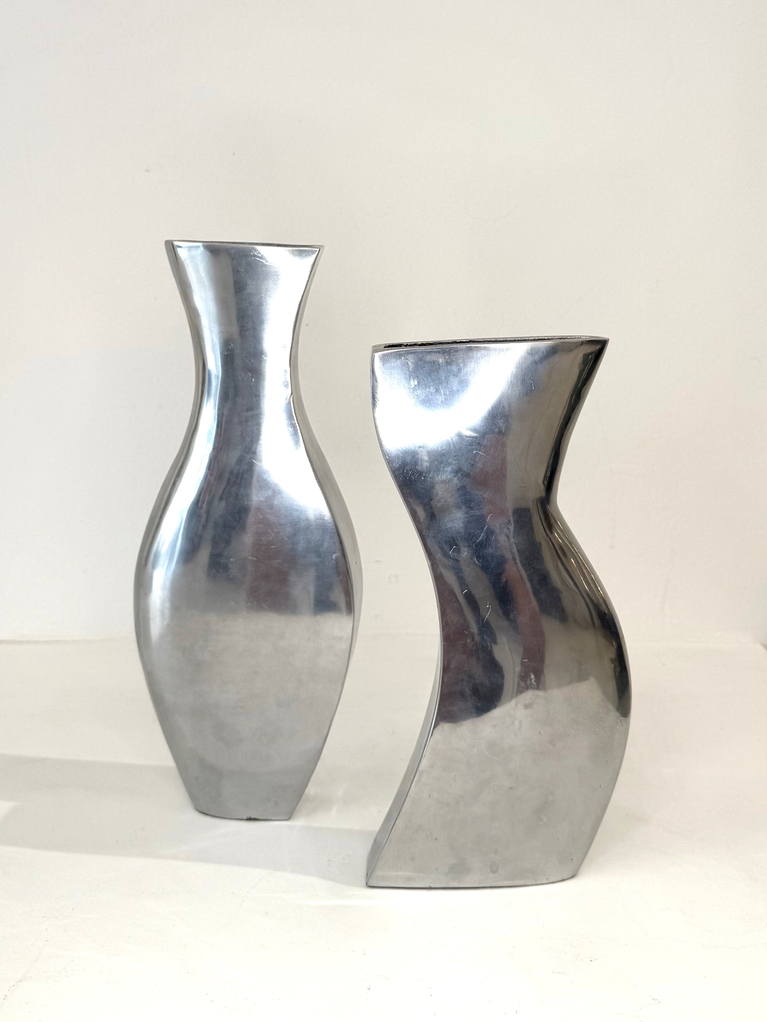 Duo de vases "Vague", 1980s