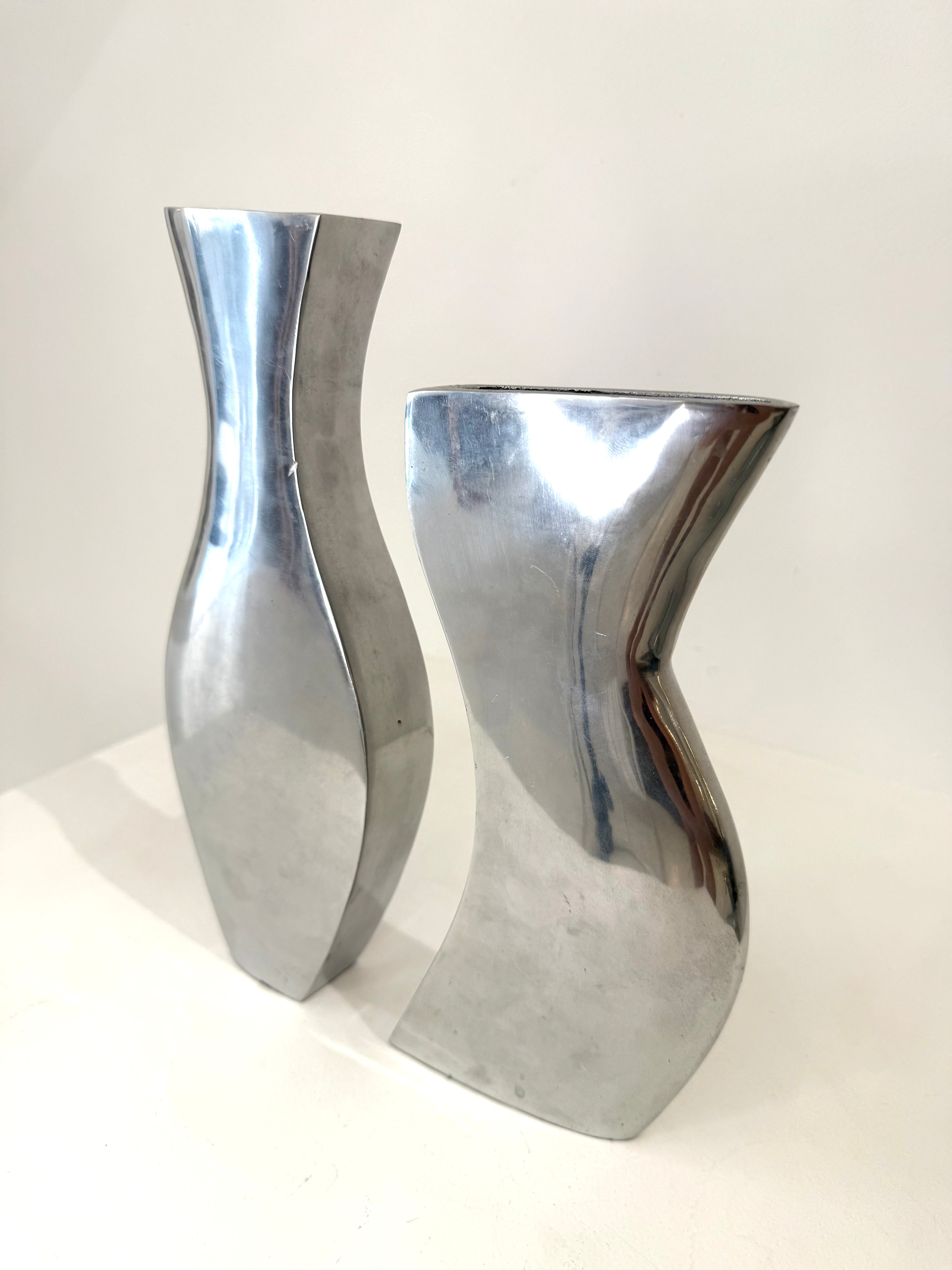 Duo de vases "Vague", 1980s