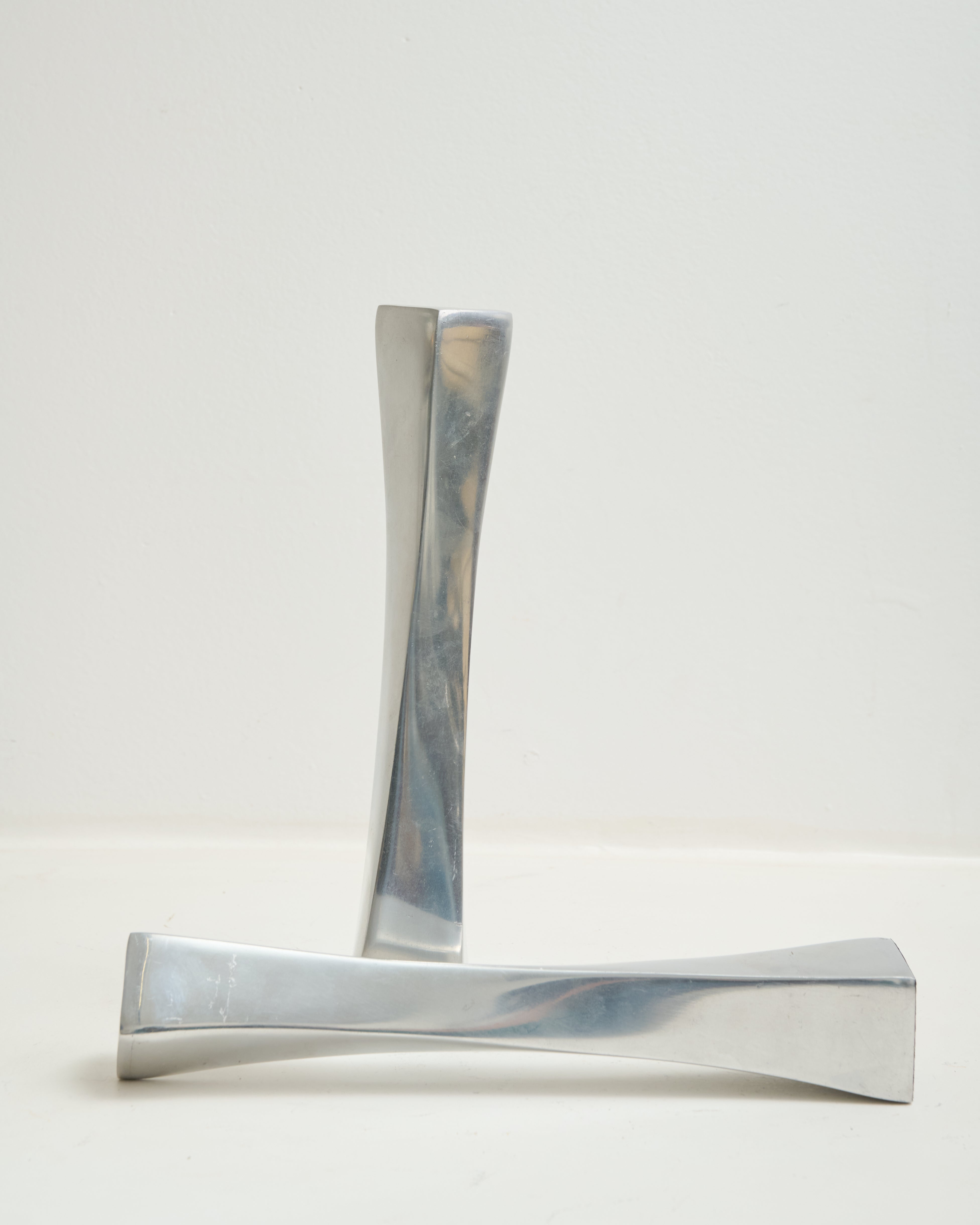 Duo de bougeoirs torsadés, 1970-1980