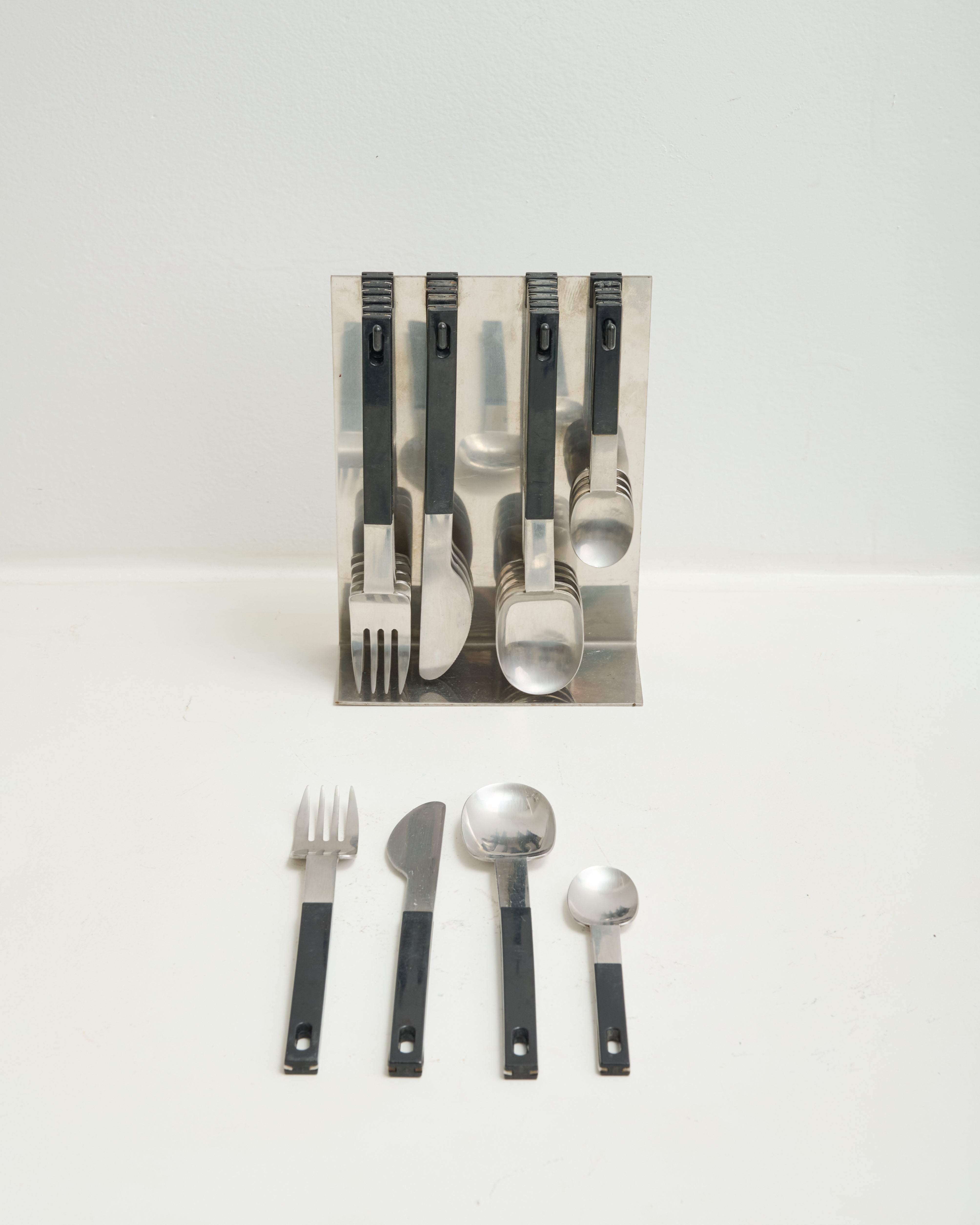 Ménagère post moderne, Abert, Italie, 1980s