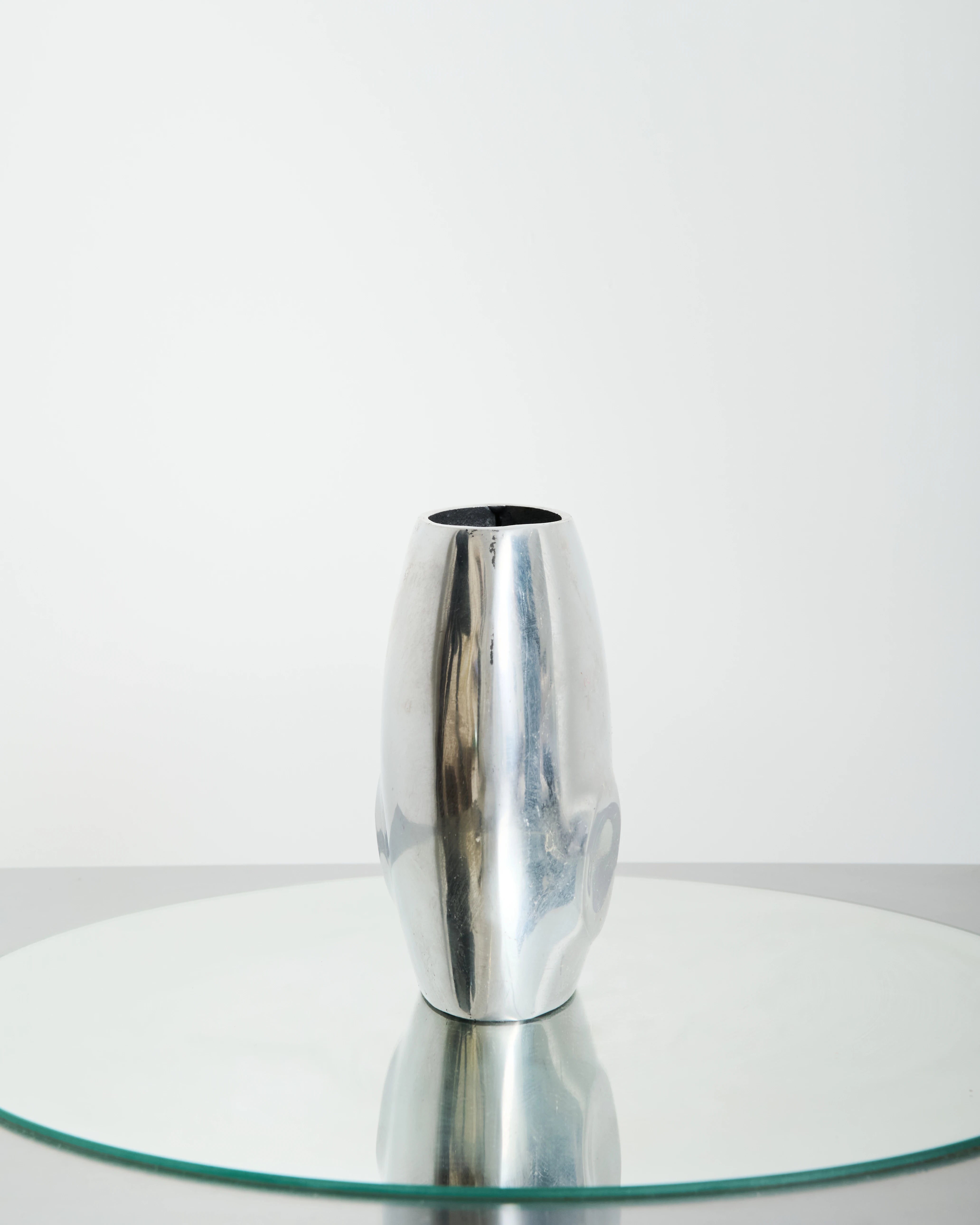 Vase en fonte d'aluminium "Rond", 1970s