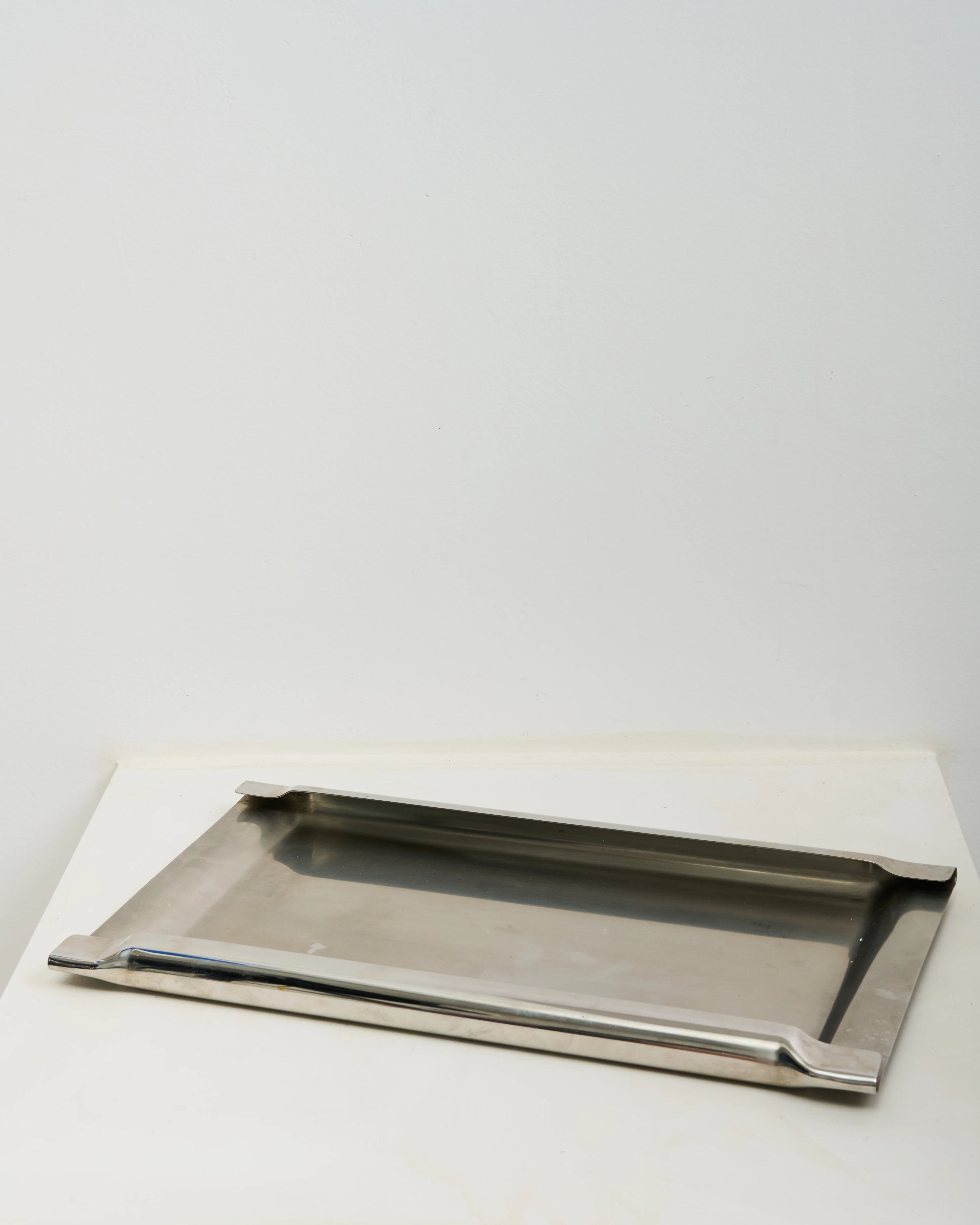 Plateau en métal, Silvio Coppola, Alessi, 1980s