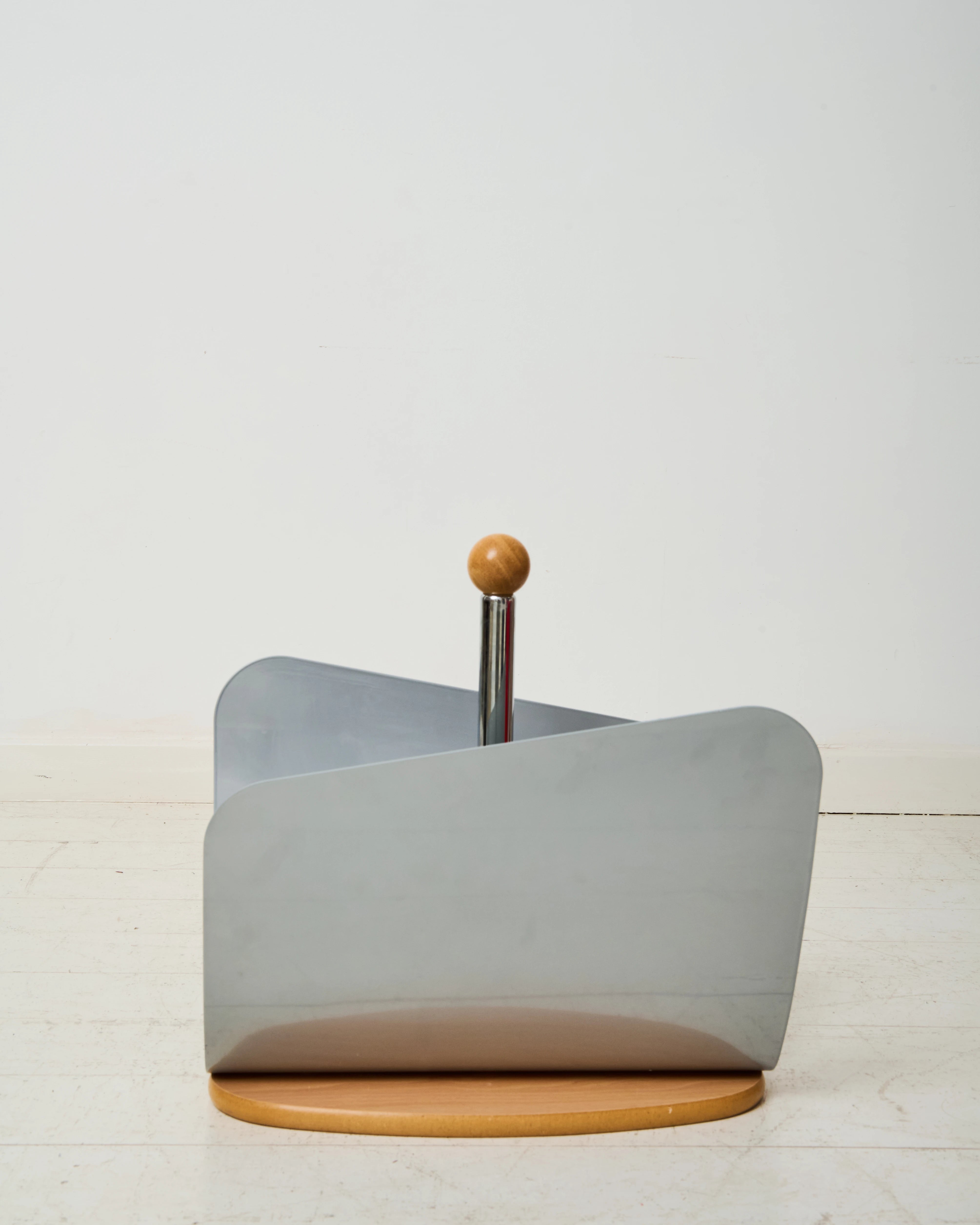 Porte-revues en métal et bois Memphis, 1980s