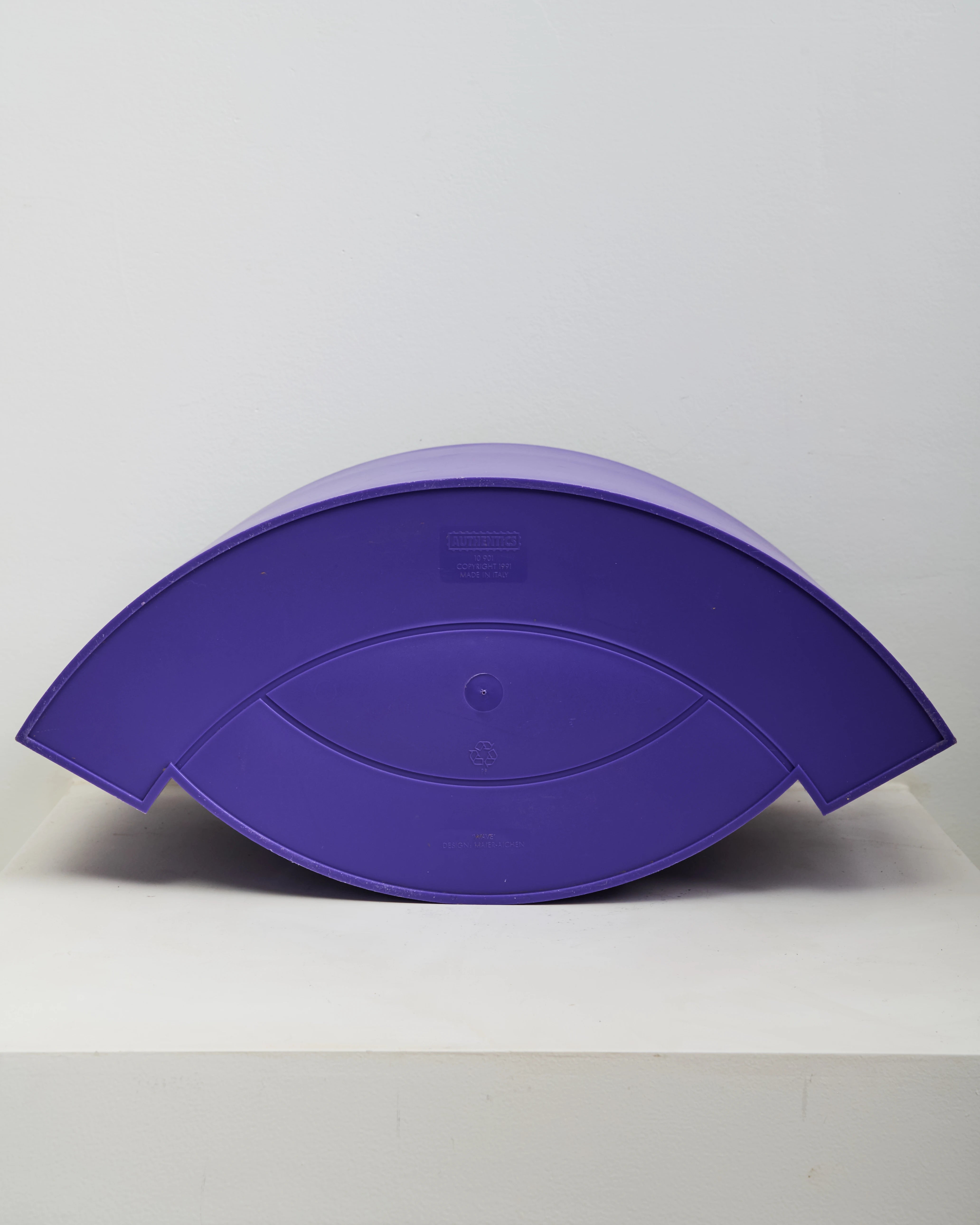 Magazine rack, Space Age, 1970-1980