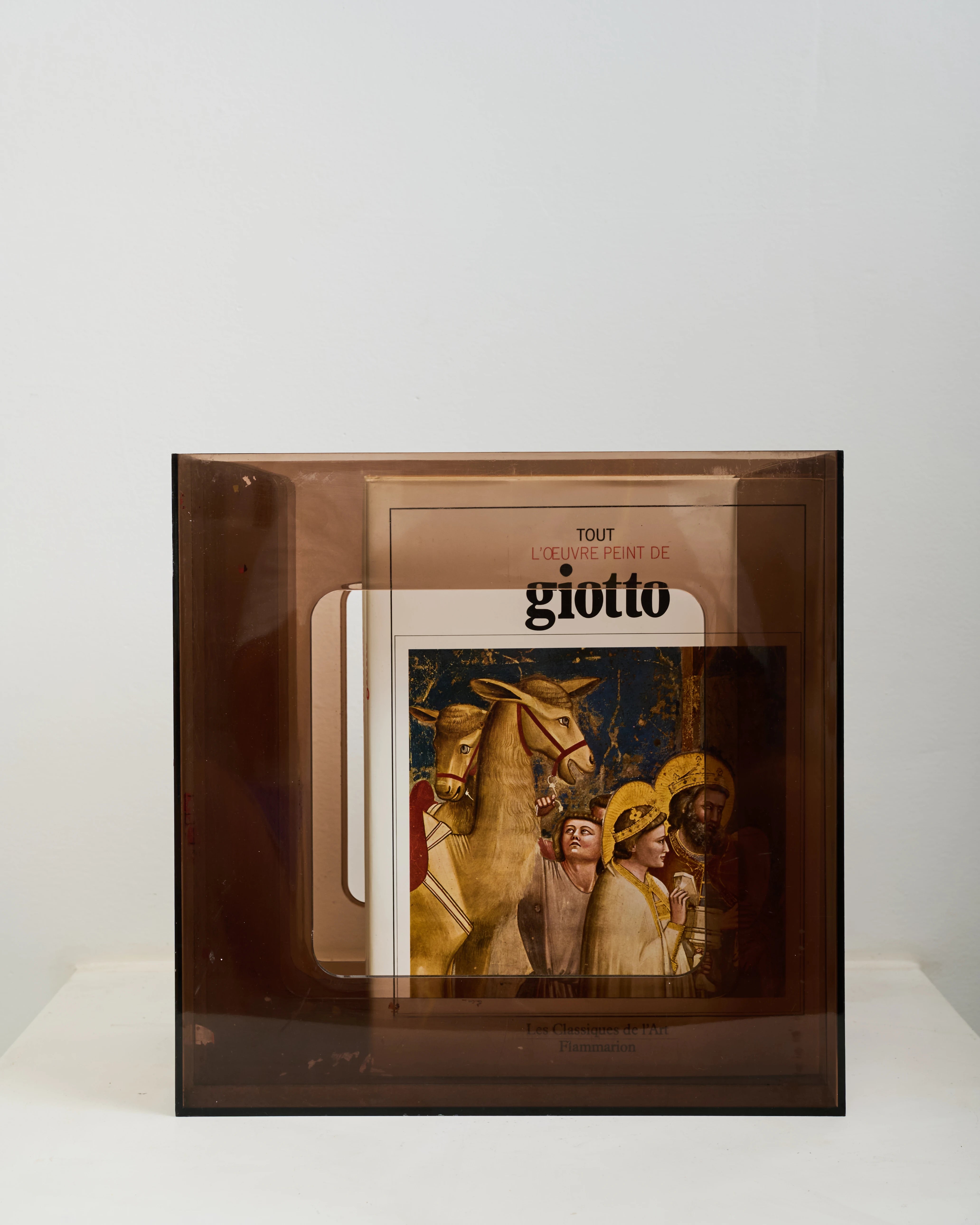 Range vinyles ou magazines, Wittner