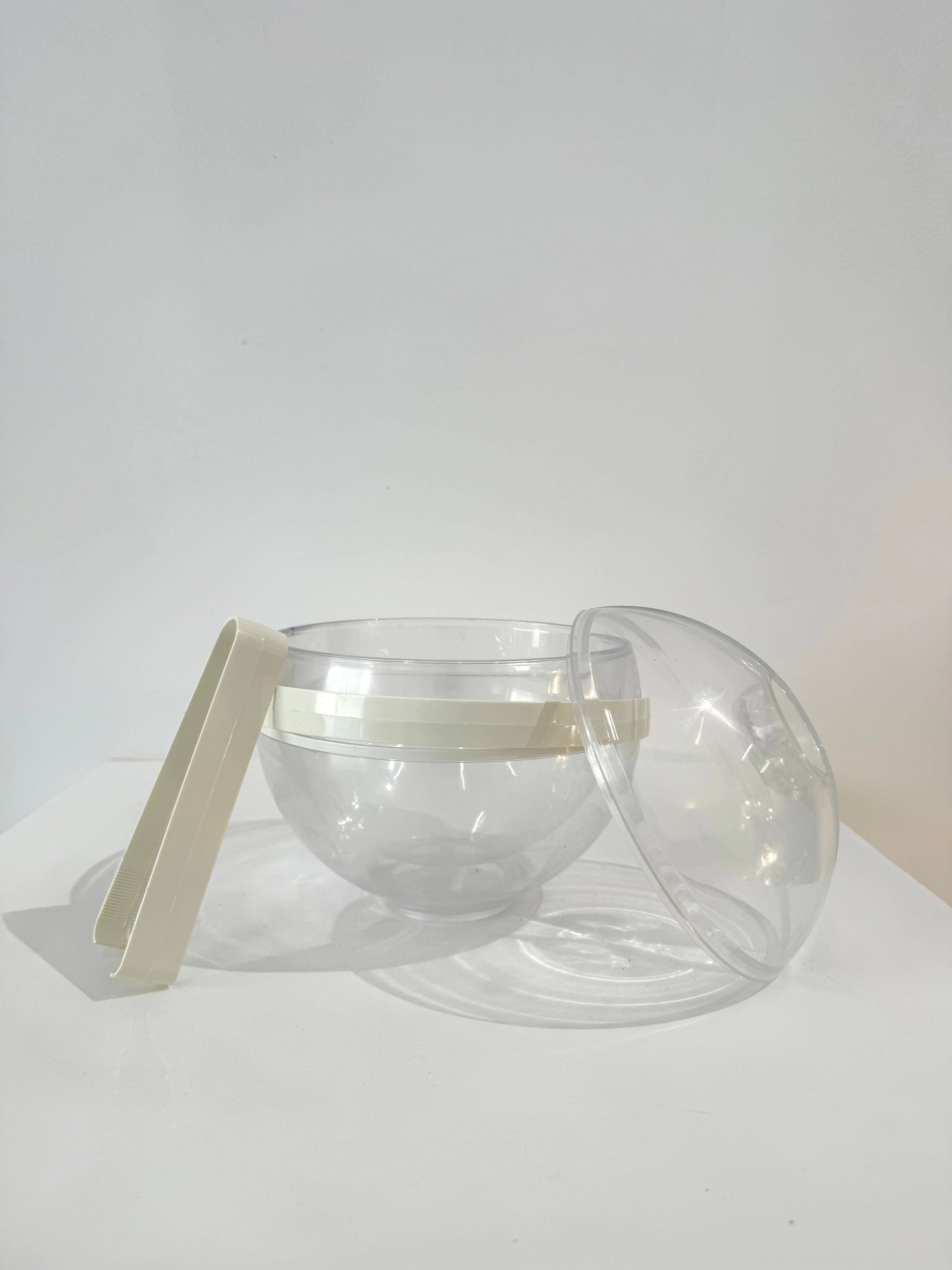Seau à glace, Paolo Tilche, Guzzini, 1980s.