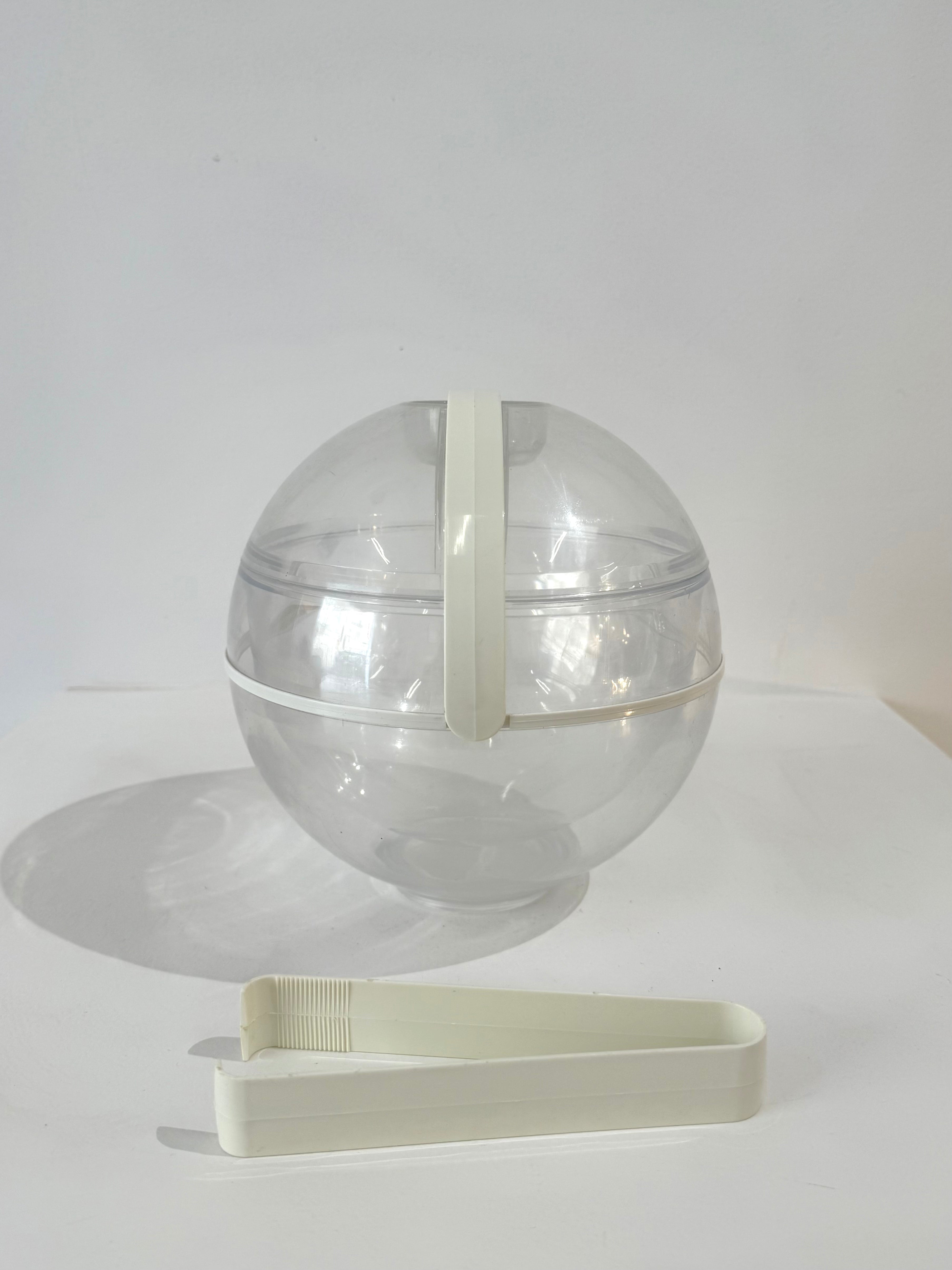 Seau à glace, Paolo Tilche, Guzzini, 1980s.