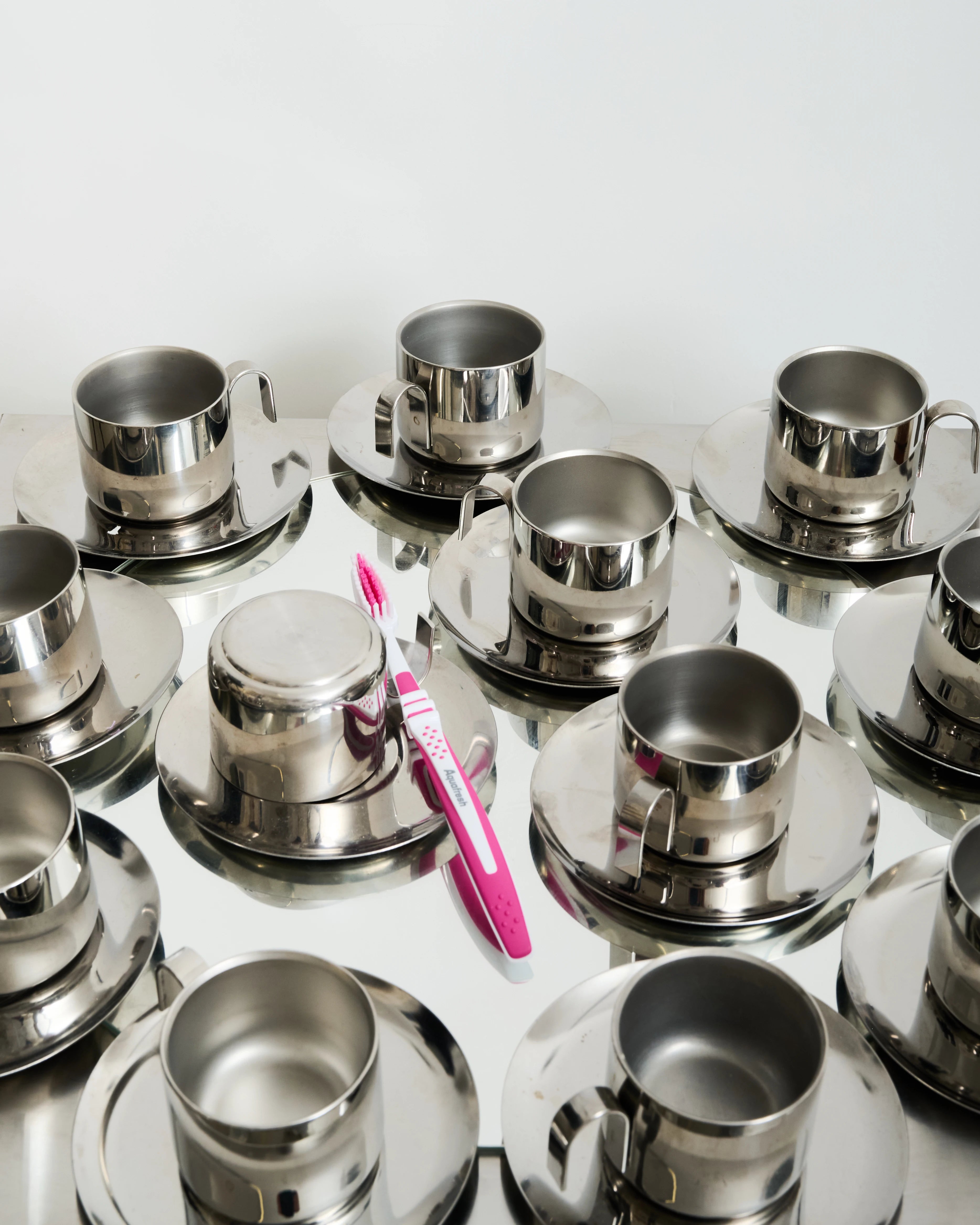 Six cups and saucers (1 of 2), Guido Bergna, 1970-1980