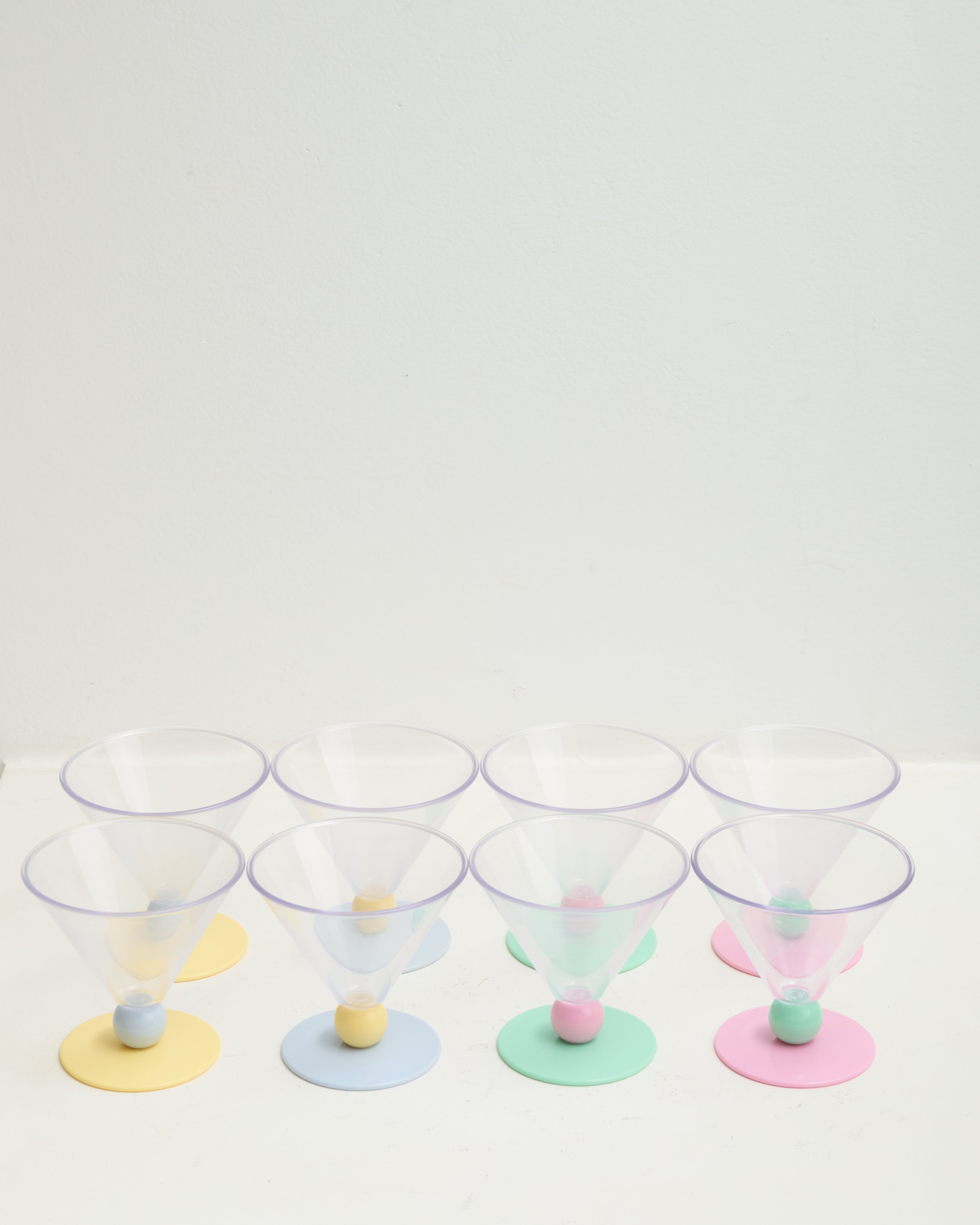 Service à dessert pop en plastique (8), 1980s