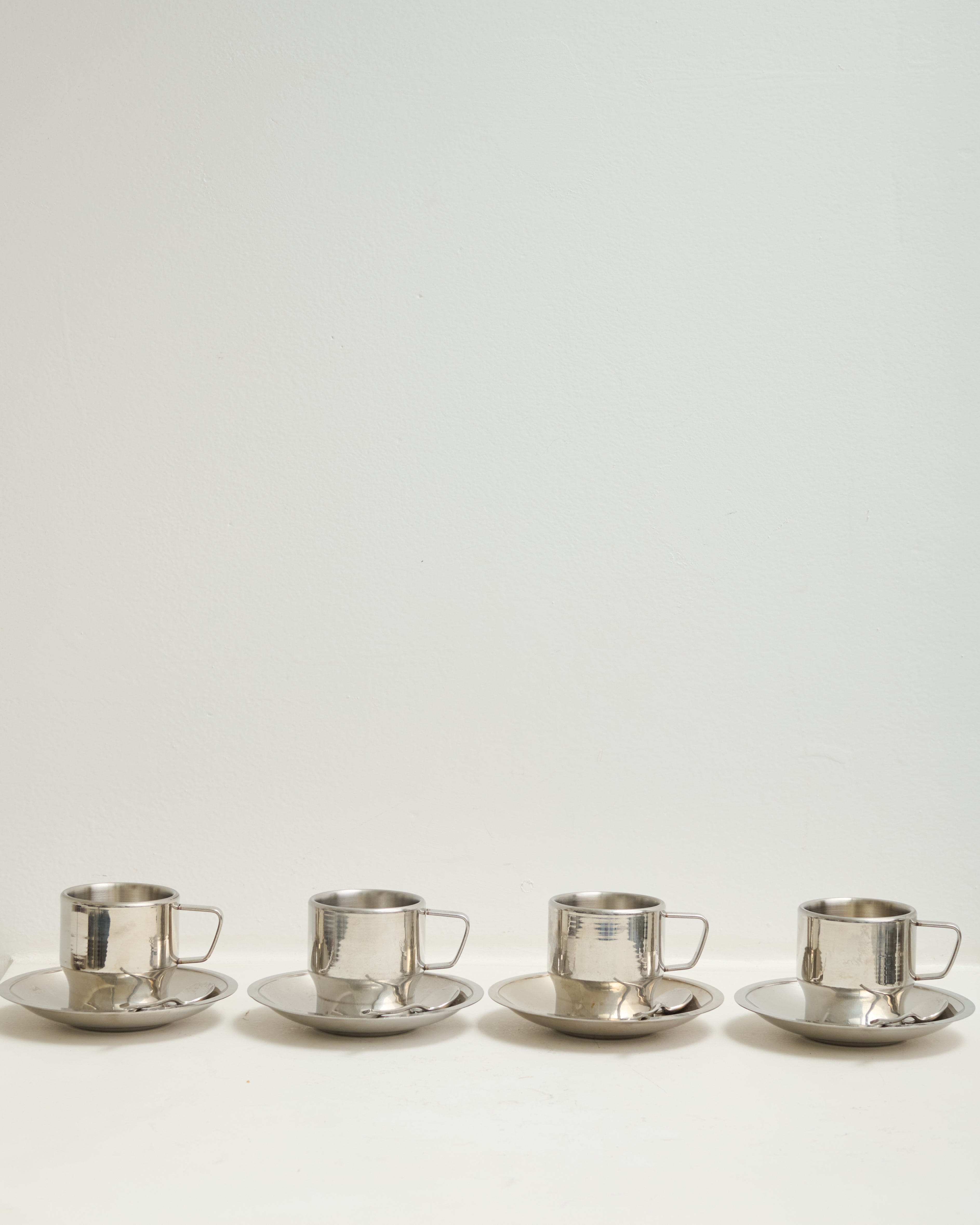 Cups and saucers (4), Italy, 1970s