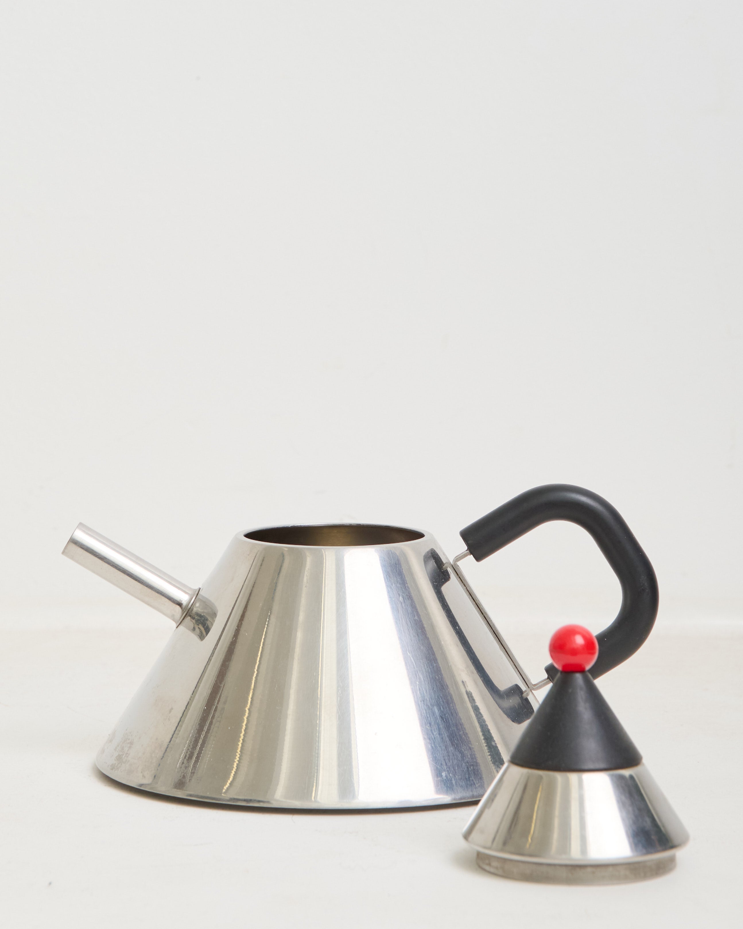 Post-modern teapot, Polamity, Japan, 1980s 