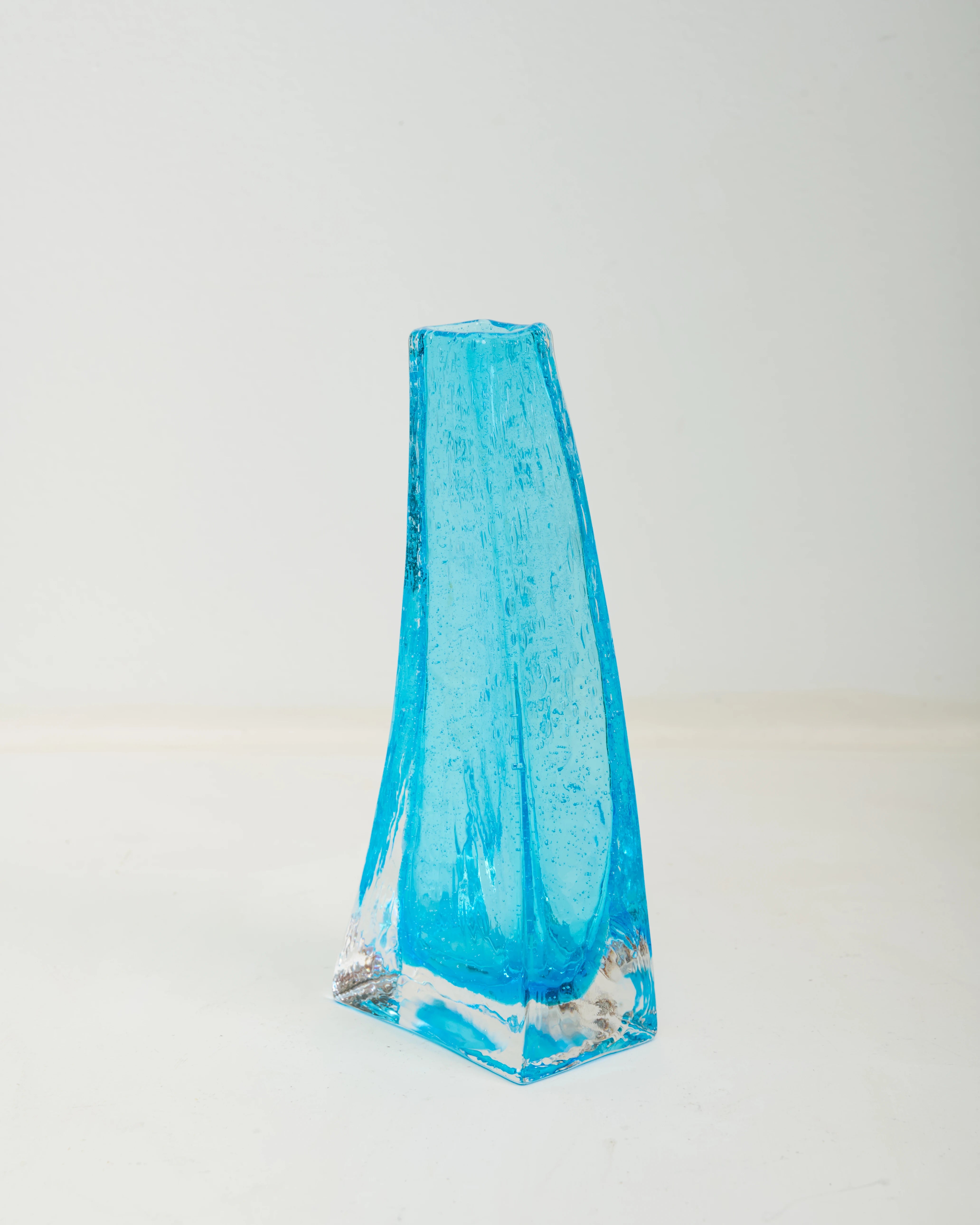 Vase "Océan" en verre bullé bleu, 1970s