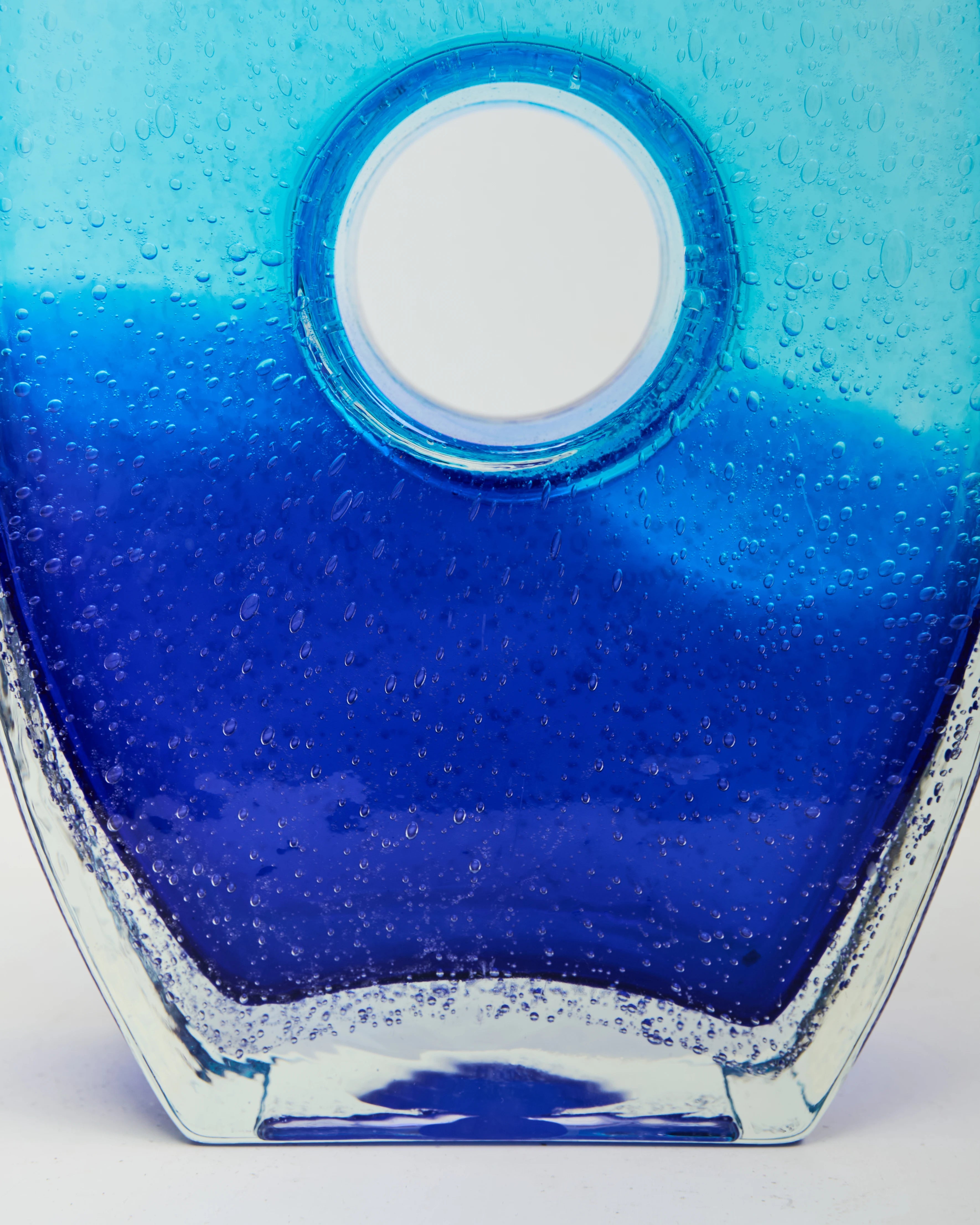 Vase bullé bleu ajouré, Margie’s Garden, 1990s