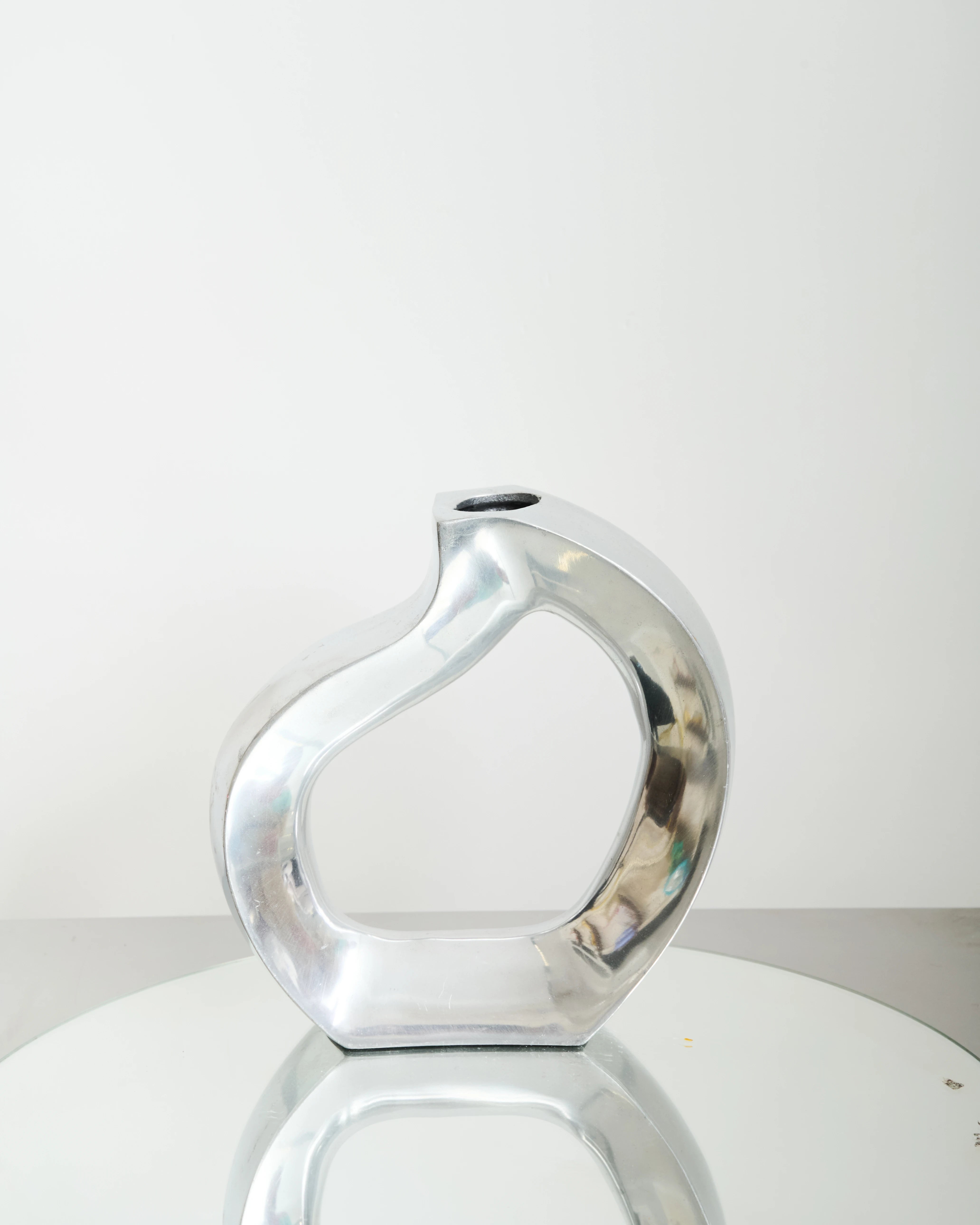 Vase en fonte d'aluminium "Goutte" (petit), 1970s