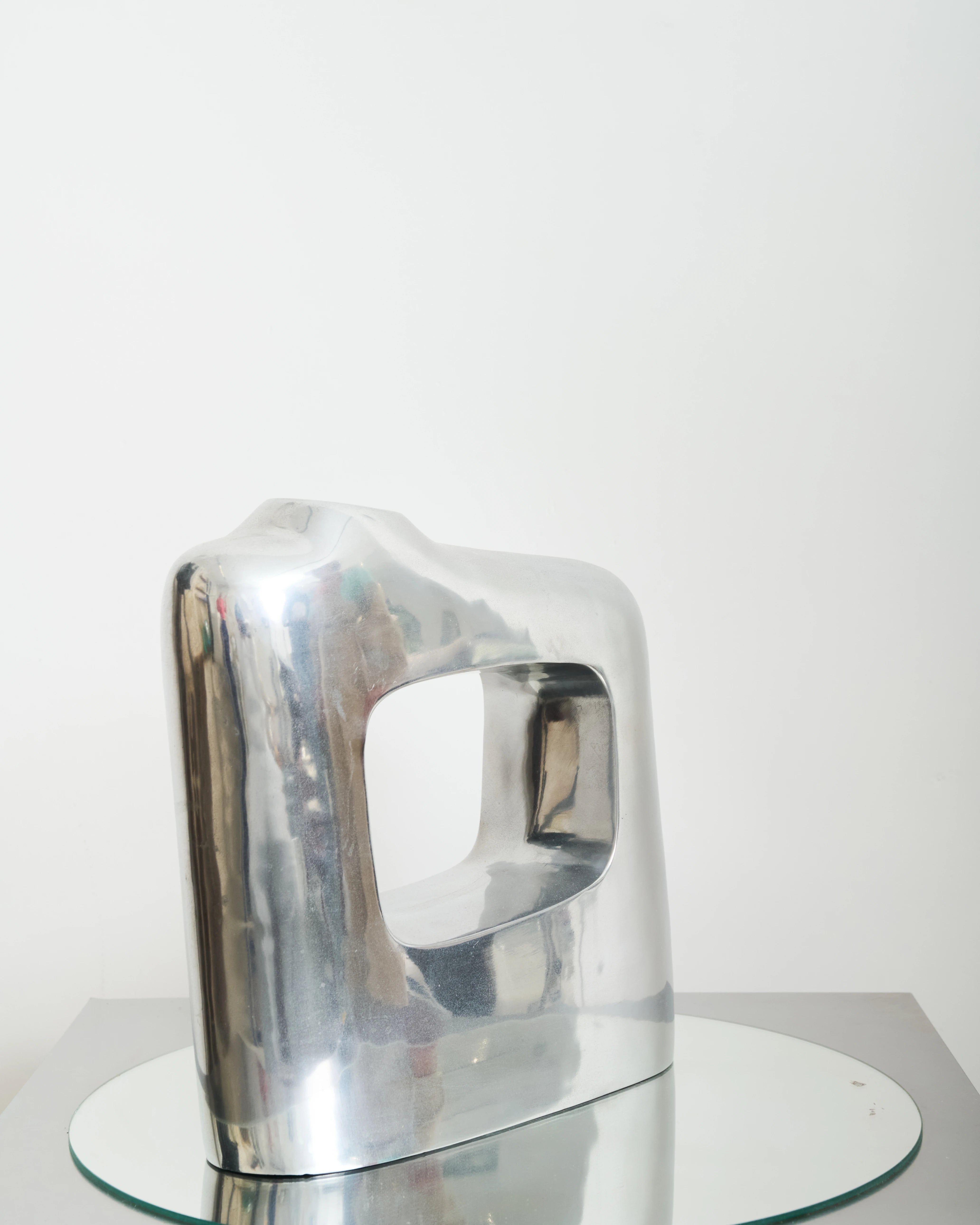 Vase en fonte d'aluminium forme libre rectangulaire (grand), 1970s