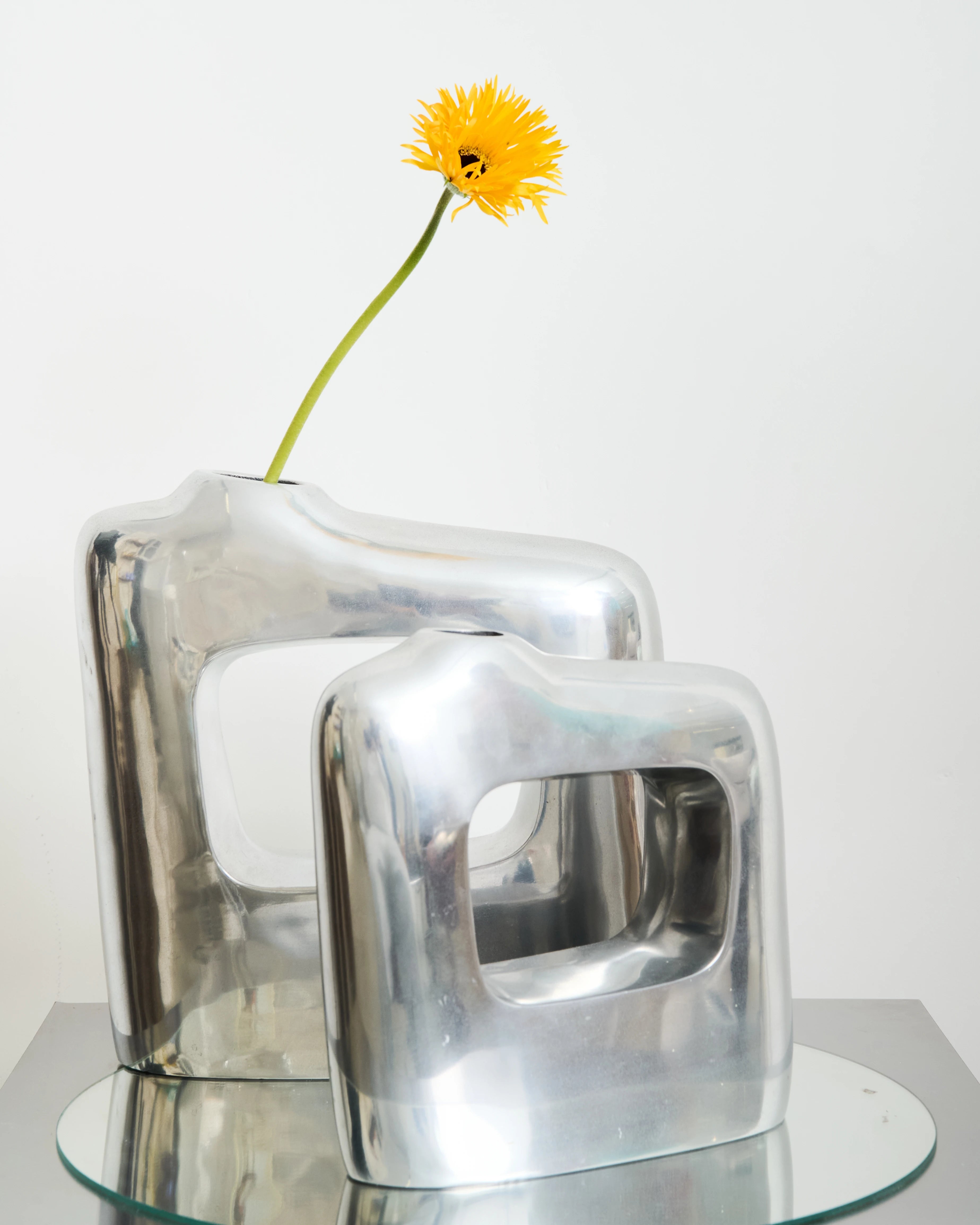 Vase en fonte d'aluminium forme libre rectangulaire (grand), 1970s