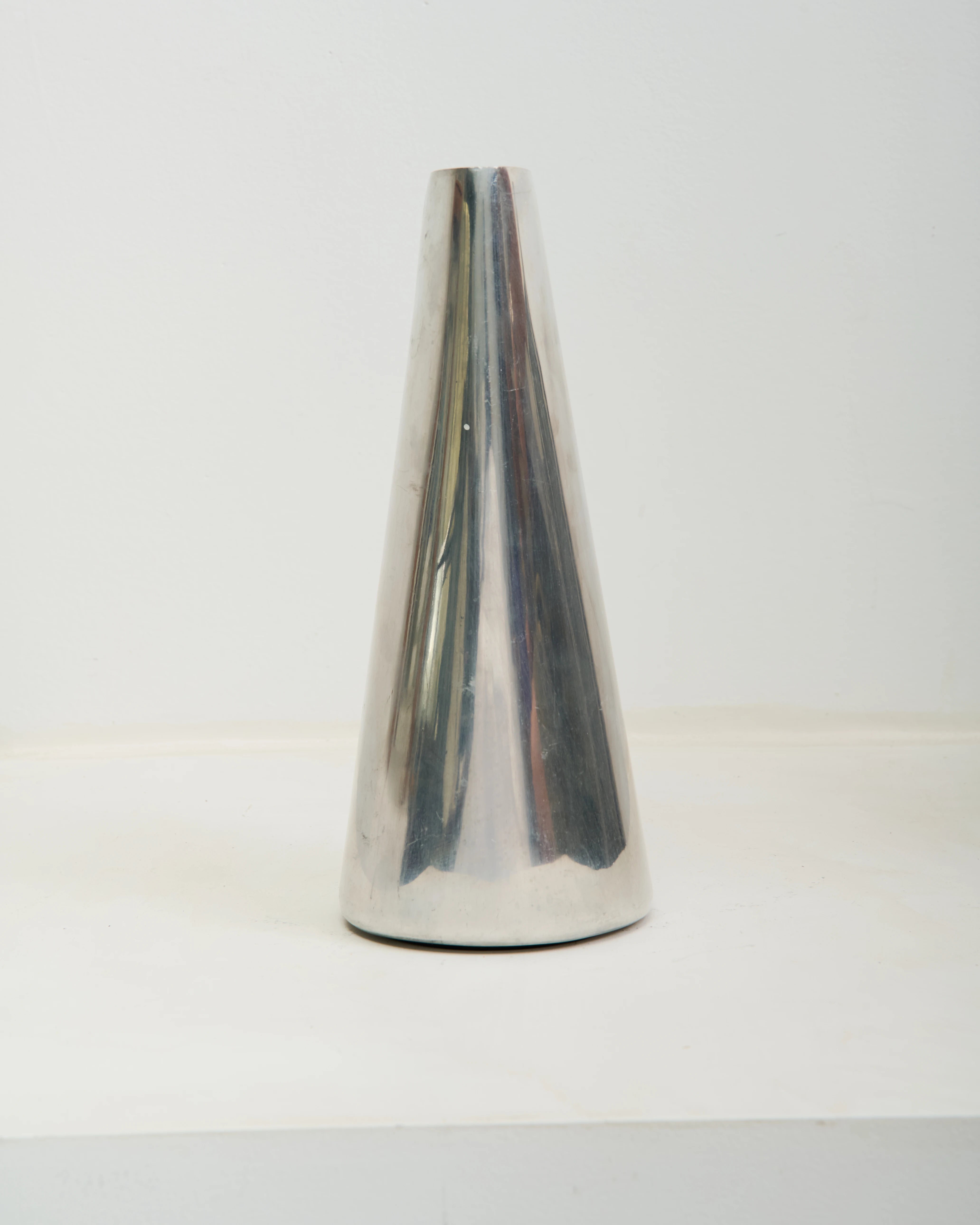 "Volcan" vase in cast aluminum, Ikea, 1980-1990