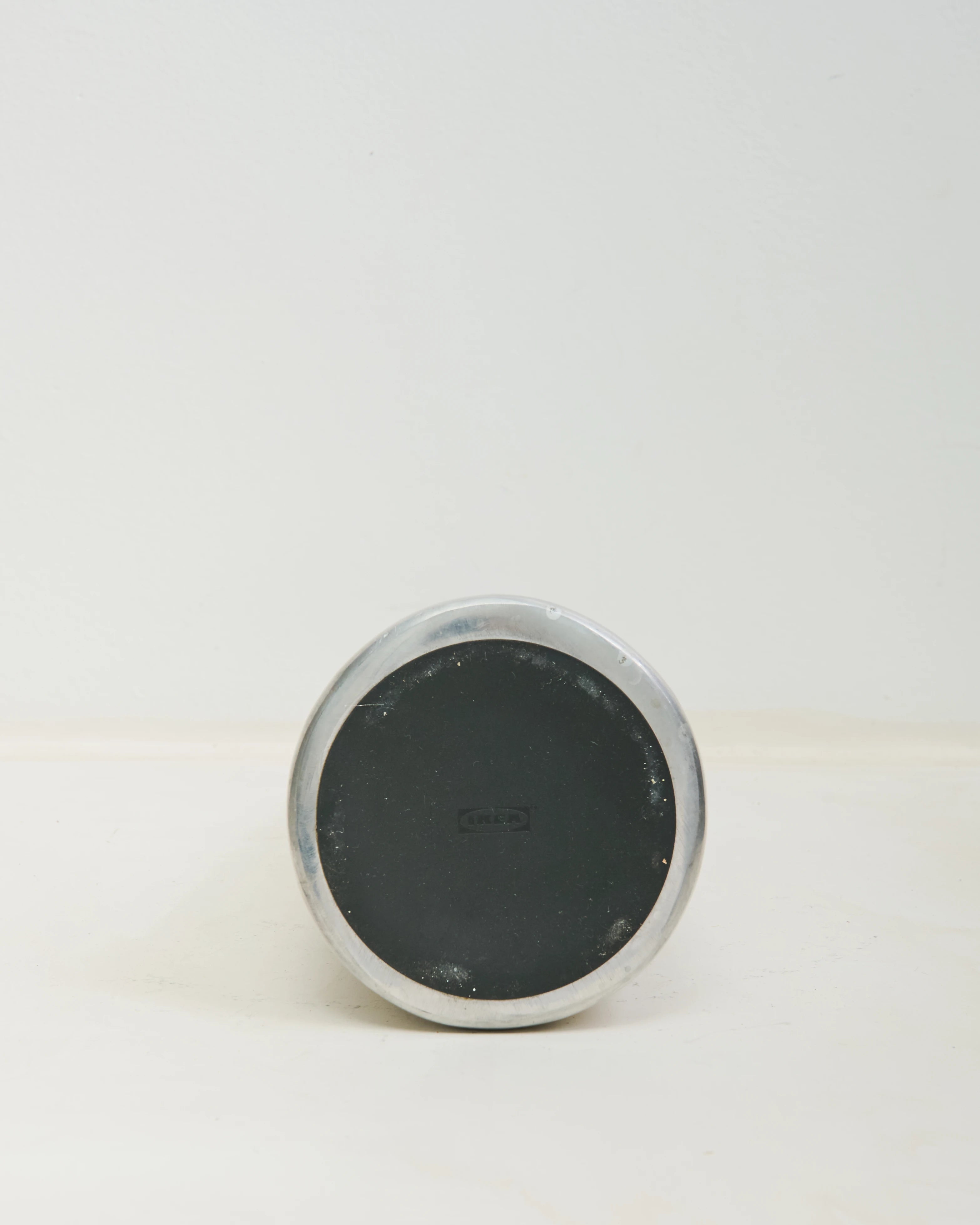 "Volcan" vase in cast aluminum, Ikea, 1980-1990