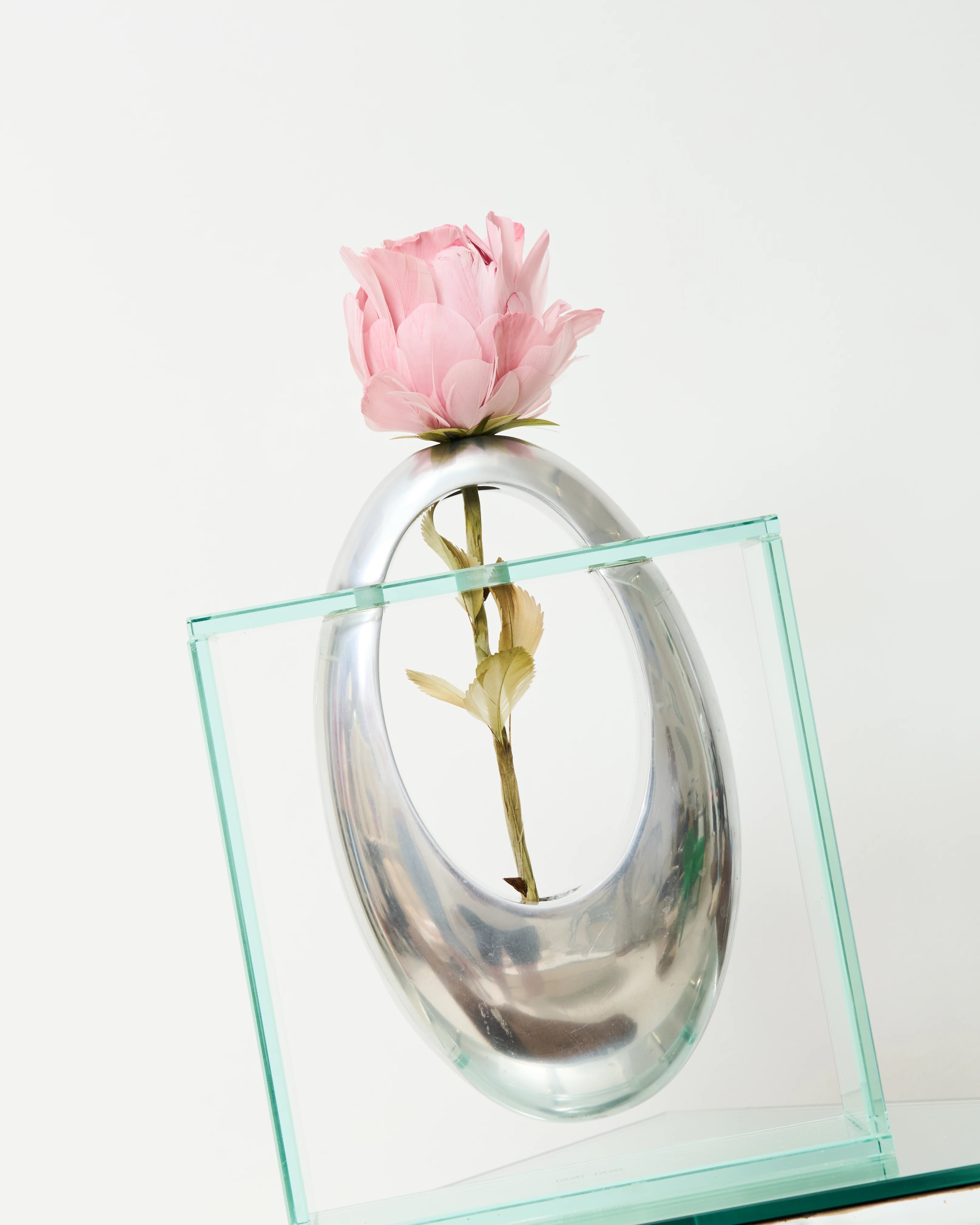 Vase ovoïde en verre et fonte d'aluminium, Encore & Encore, 2000s