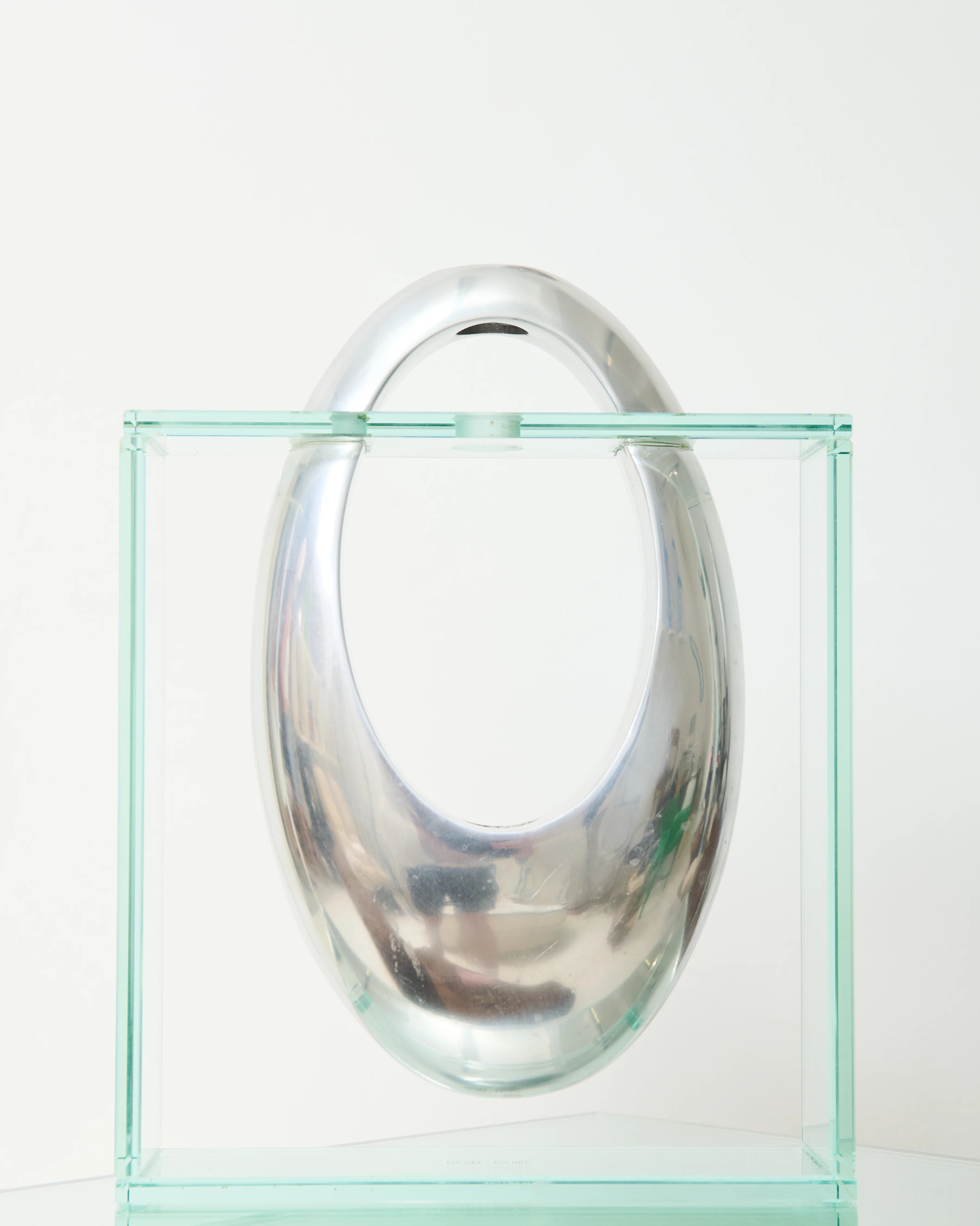 Vase ovoïde en verre et fonte d'aluminium, Encore & Encore, 2000s