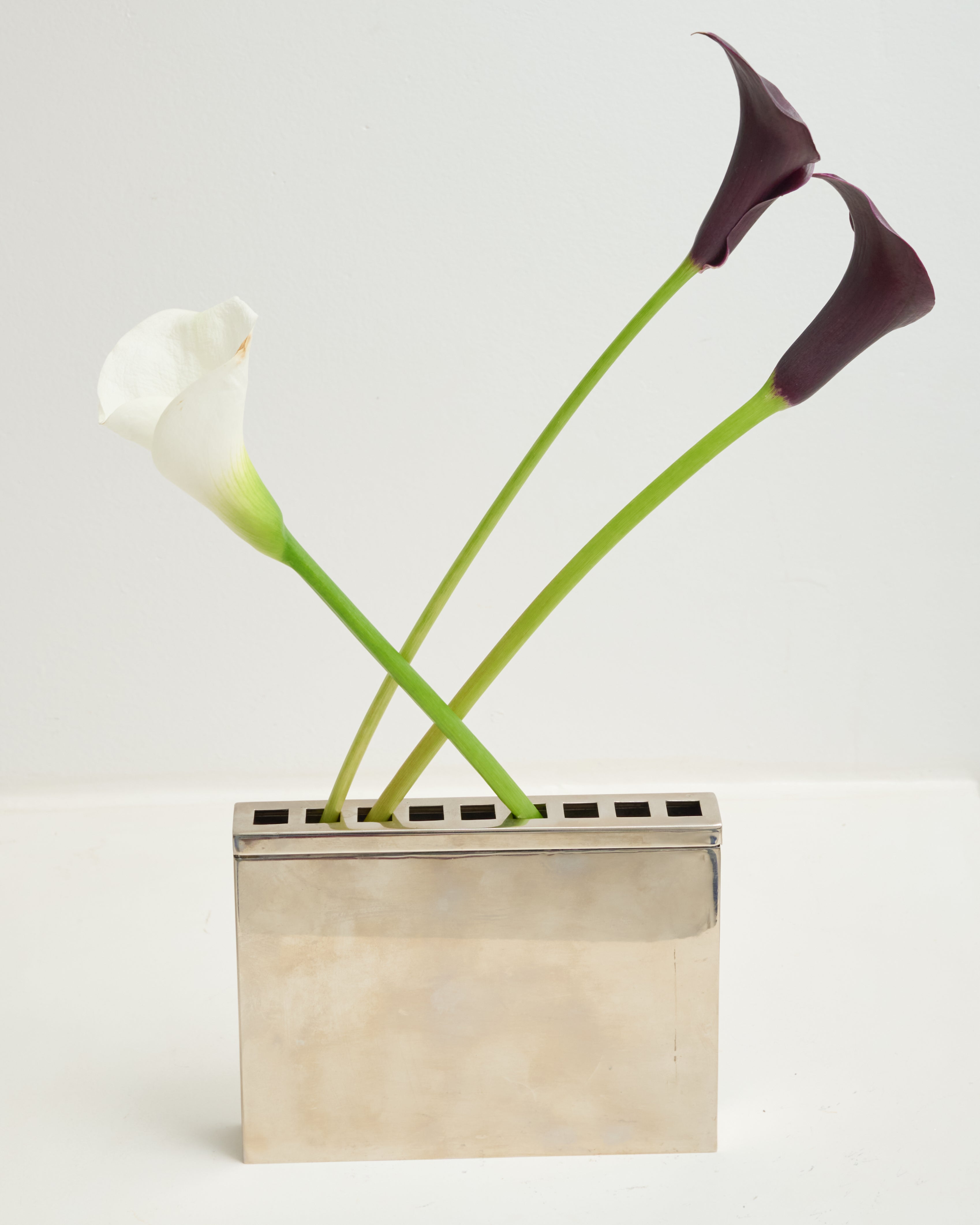 Vase rectangle multi-soliflores, chrome, 1970-1980s