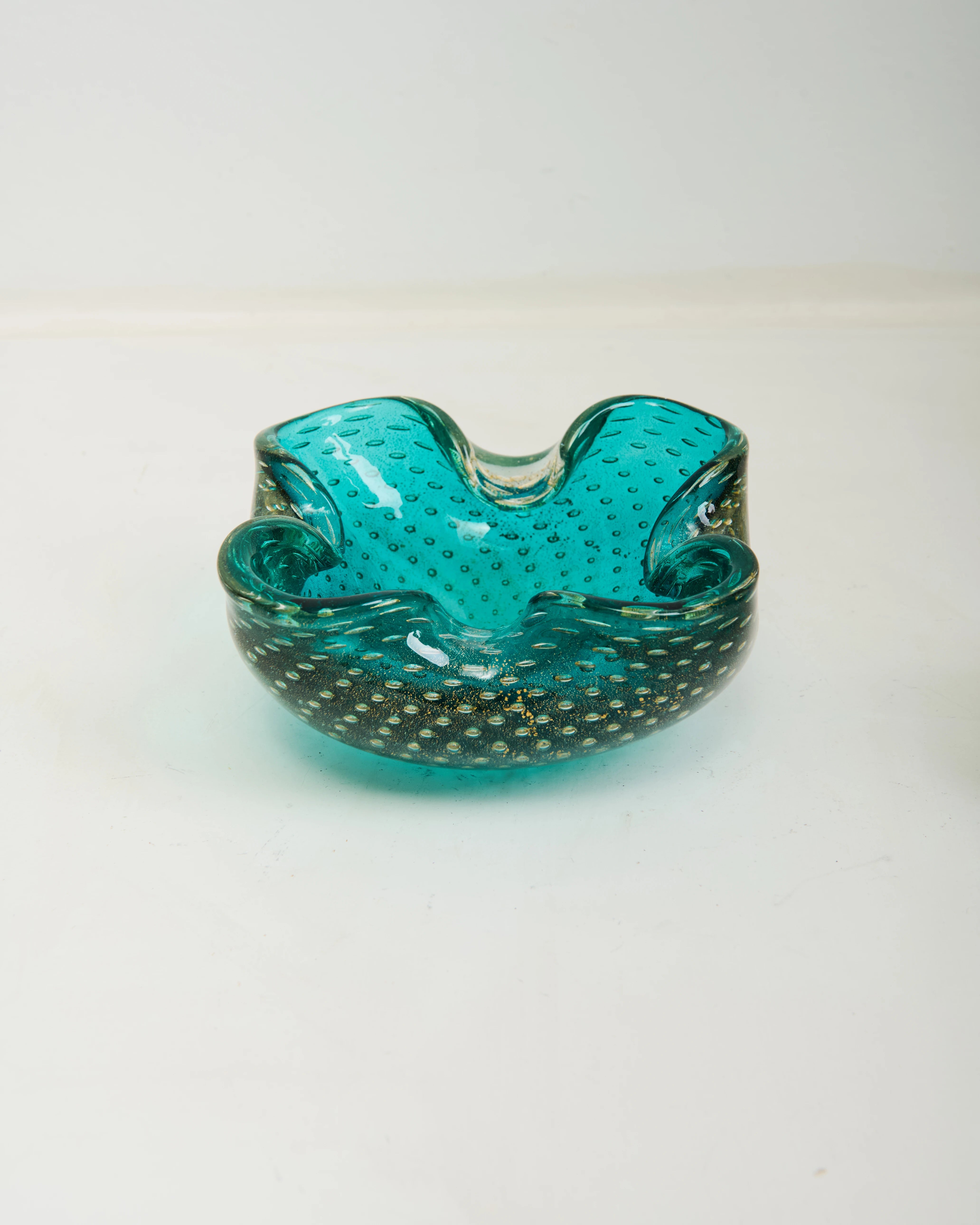 Cendrier verre de Murano turquoise et doré, 1970s