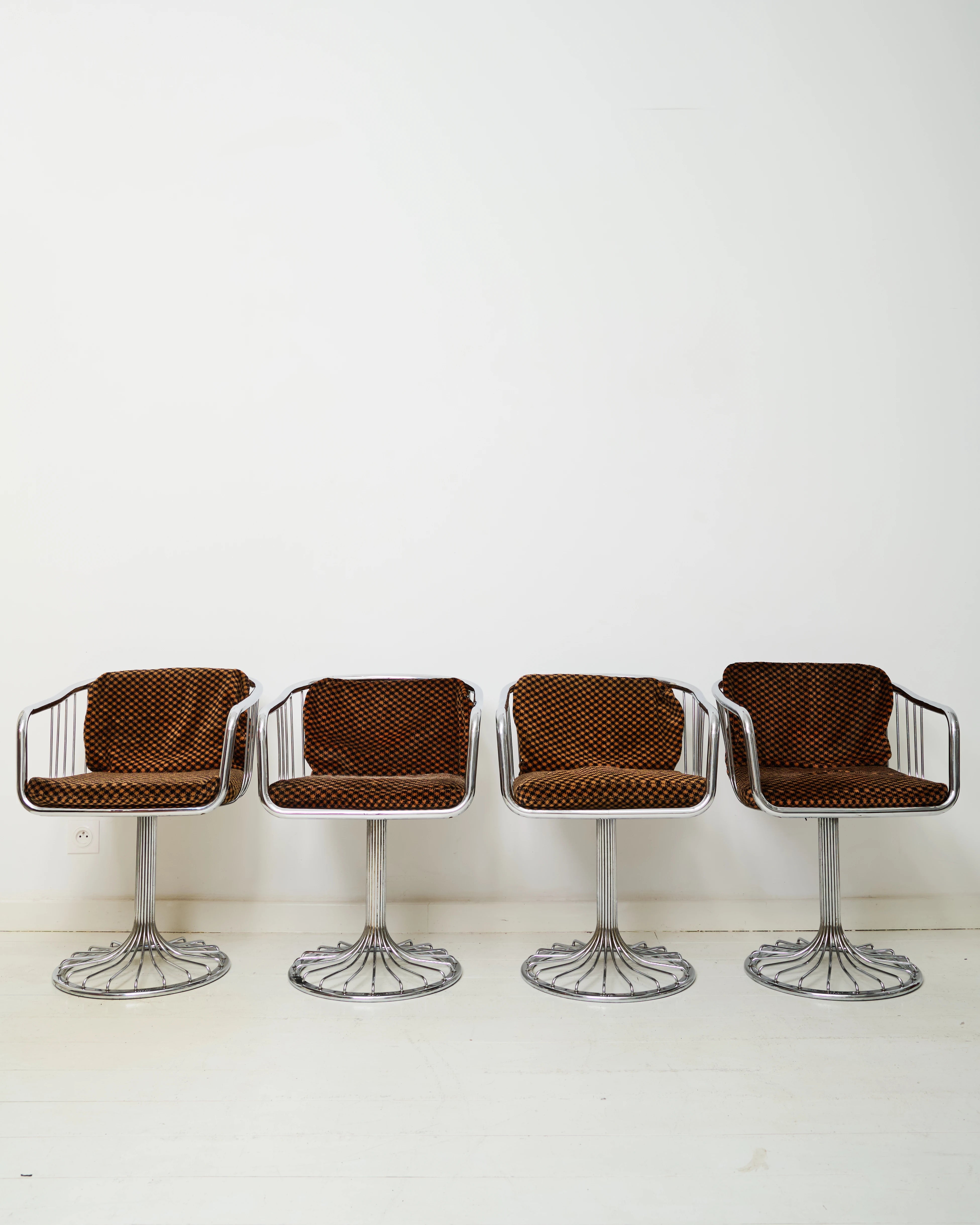 Paire de fauteuils tulipe, dlg Gastone Rinaldi, 1970s