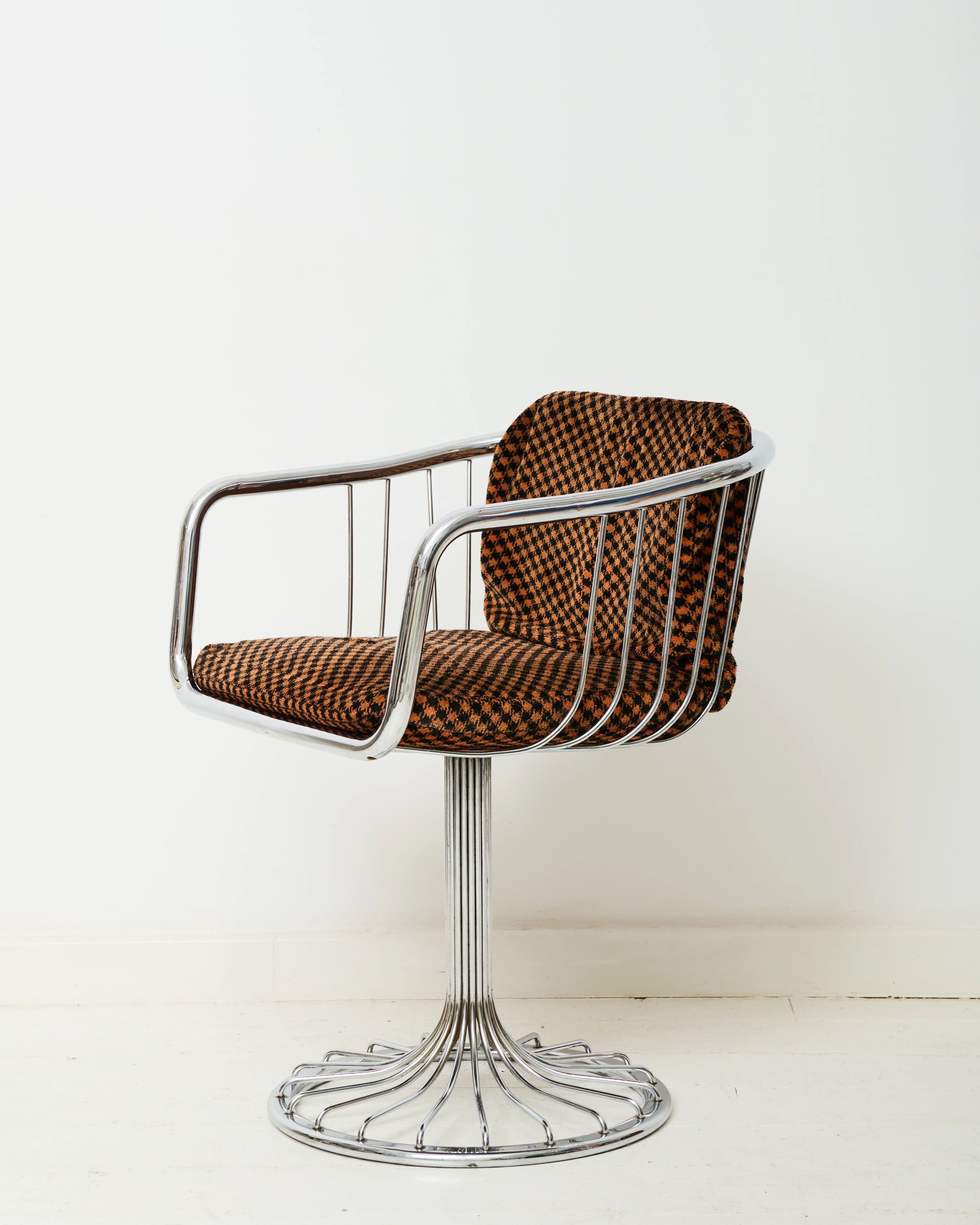 Paire de fauteuils tulipe, dlg Gastone Rinaldi, 1970s