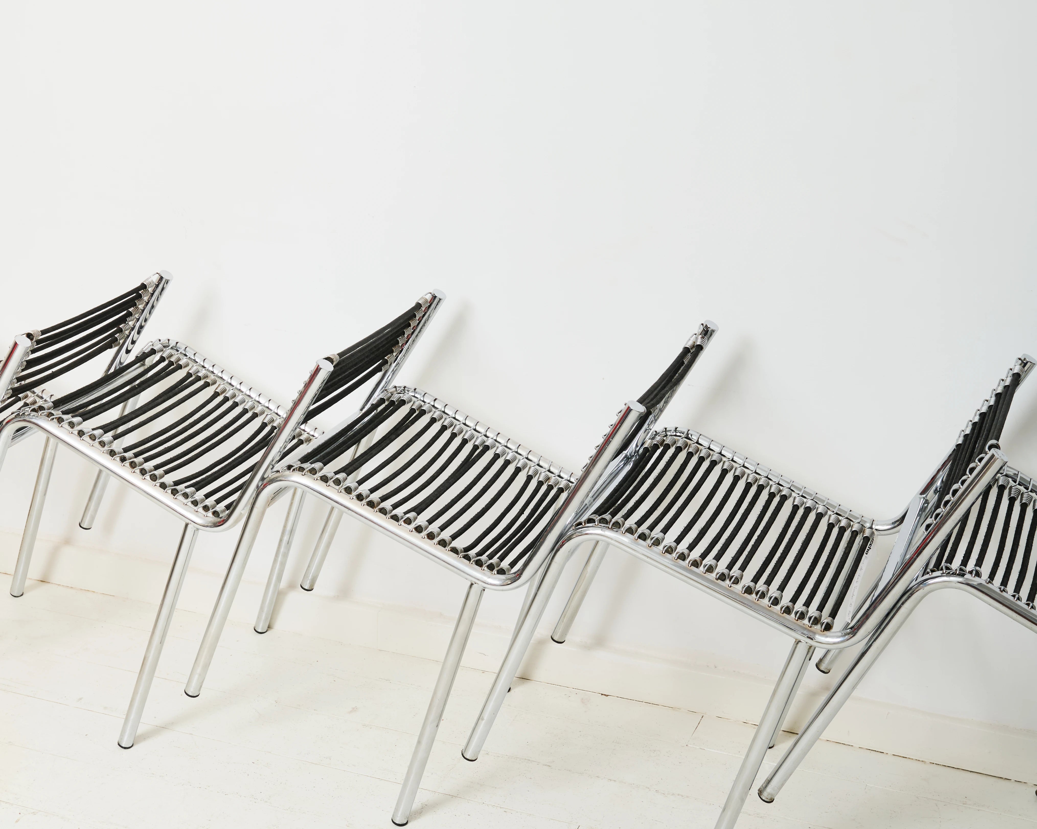 Paire de chaises "Sandow" grises (1 sur 3), René Herbst, 1980s