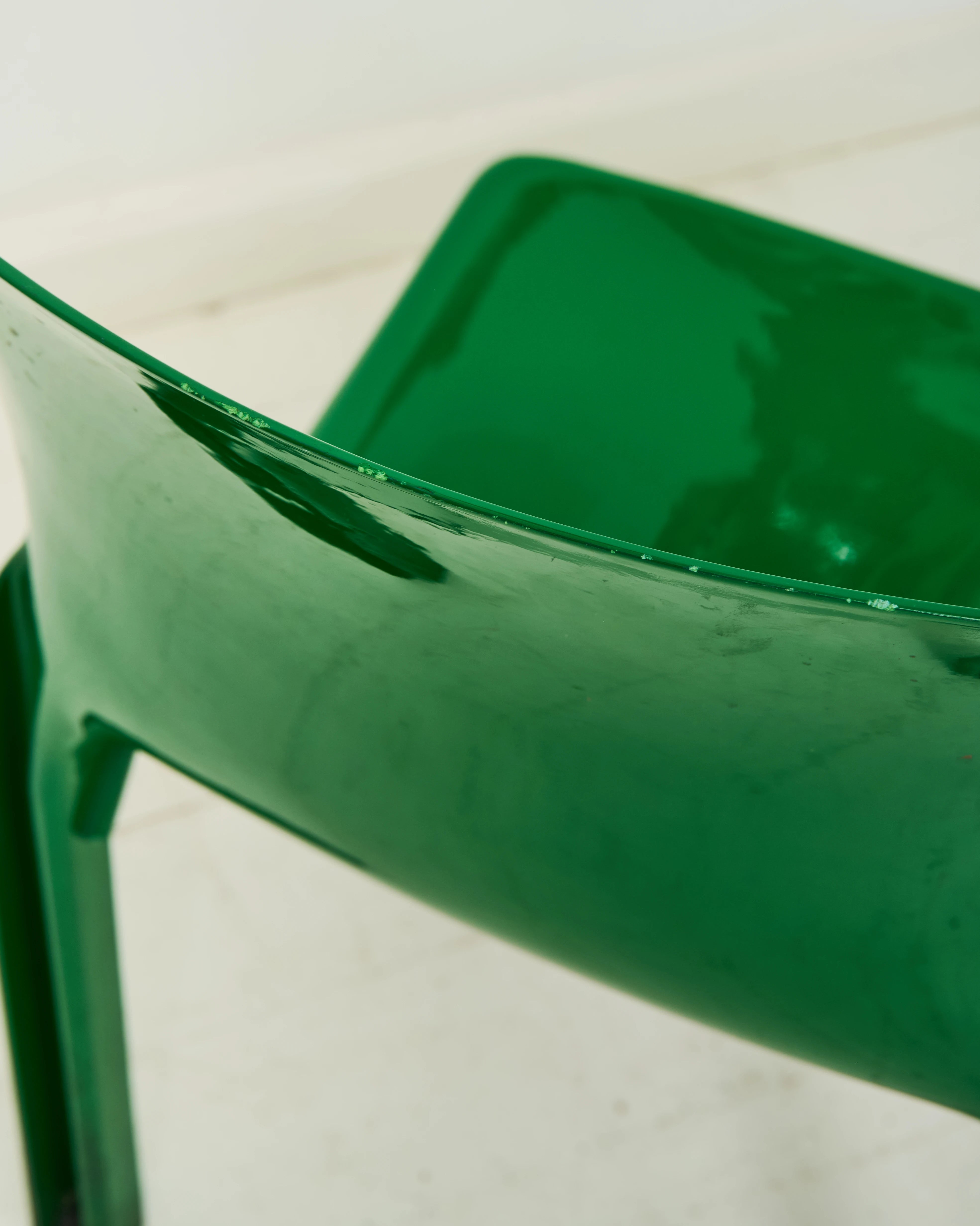 Paire de chaises "Selene" vertes, Vico Magistretti, Artemide, 1968