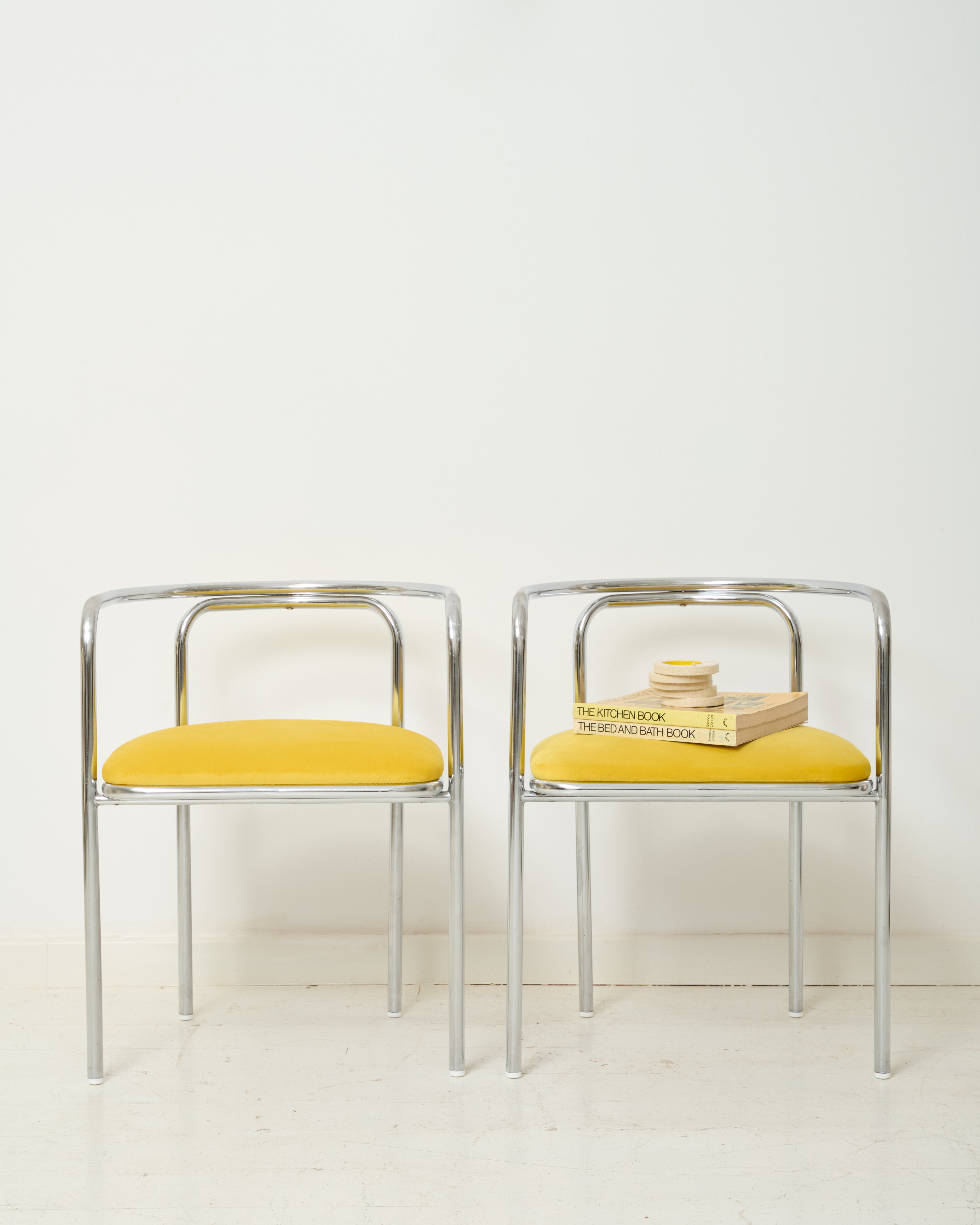 Fauteuils, dlg Gae Aulenti, 1970s