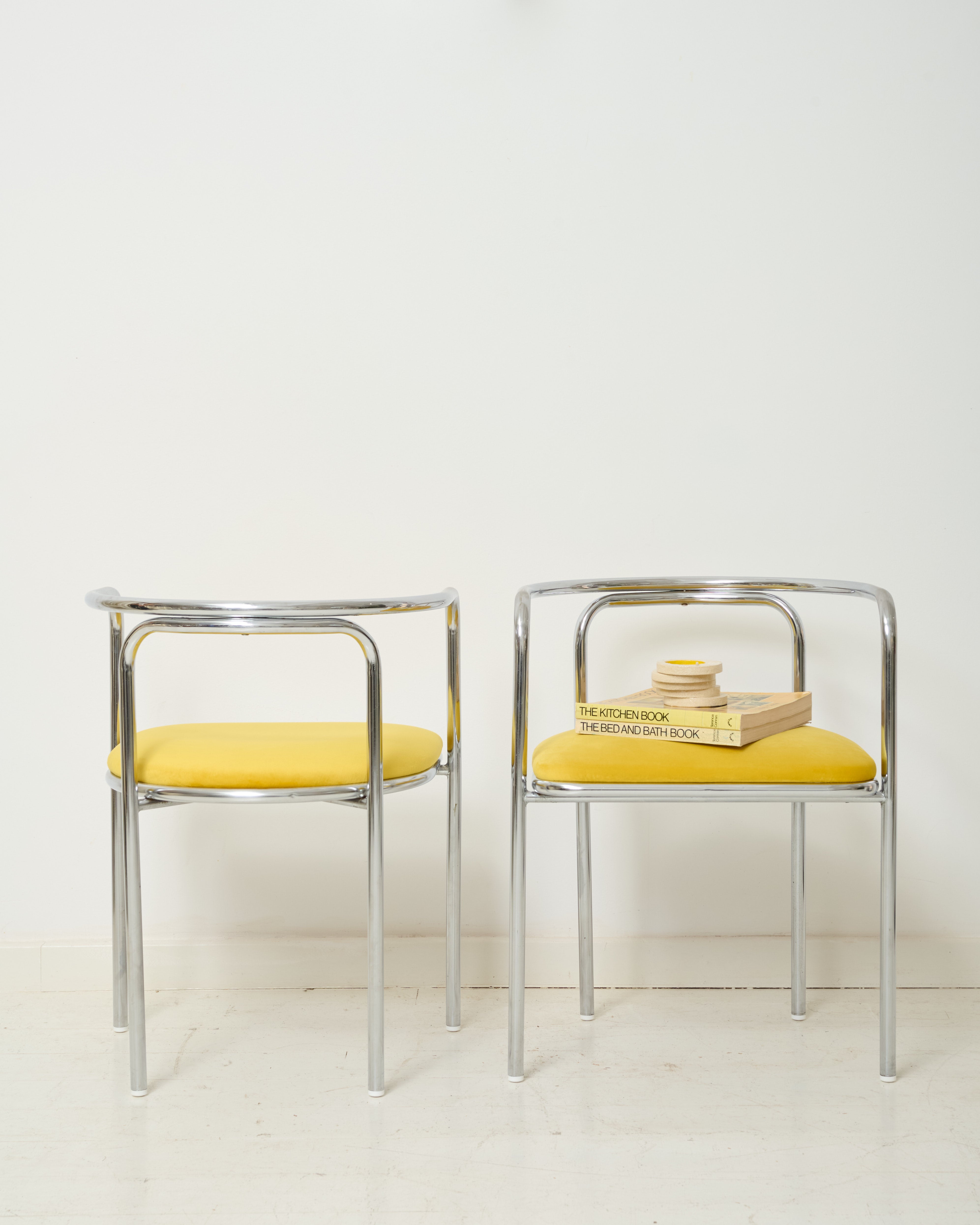 Fauteuils, dlg Gae Aulenti, 1970s