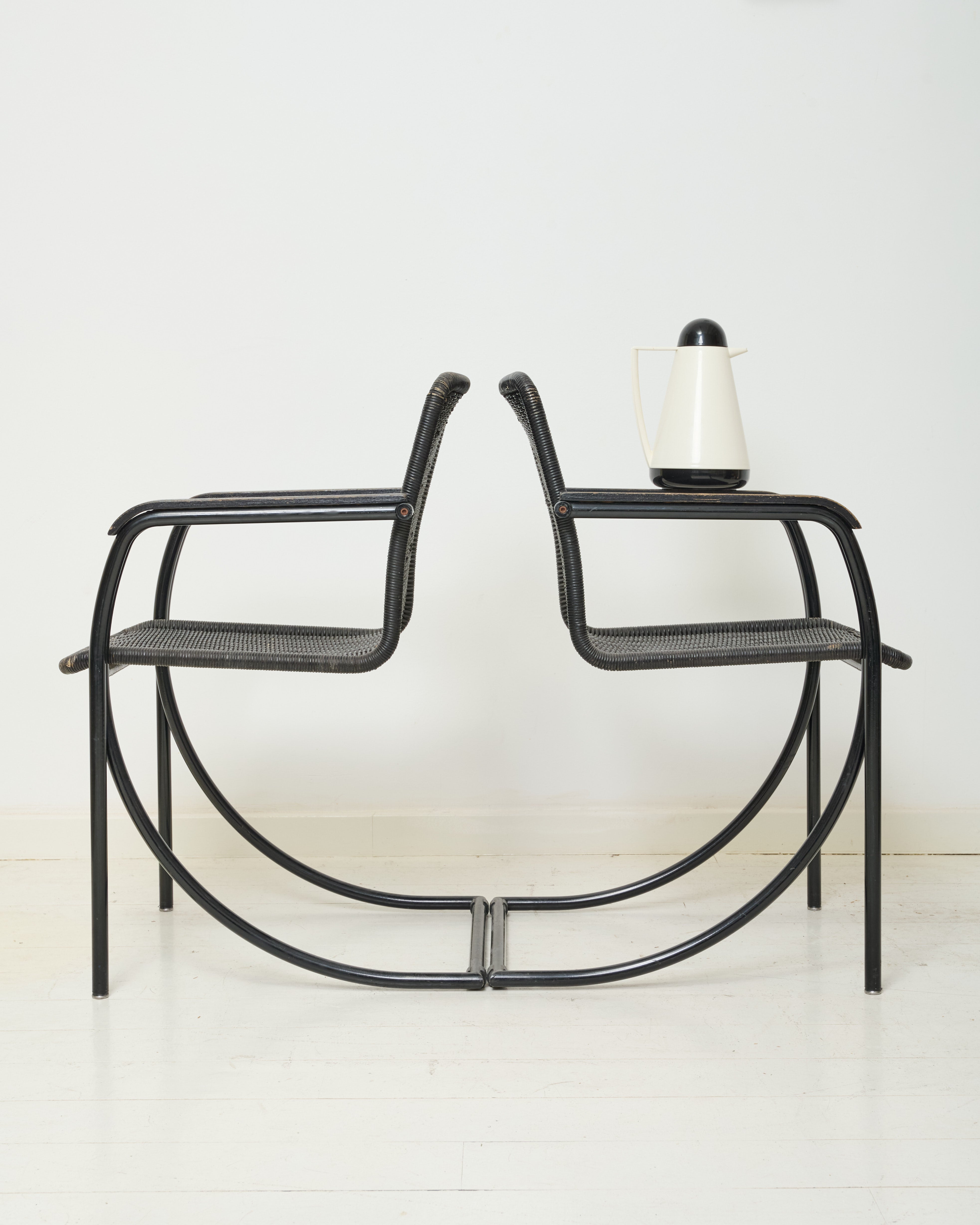 Fauteuil cantilever (1 sur 2), 1980s